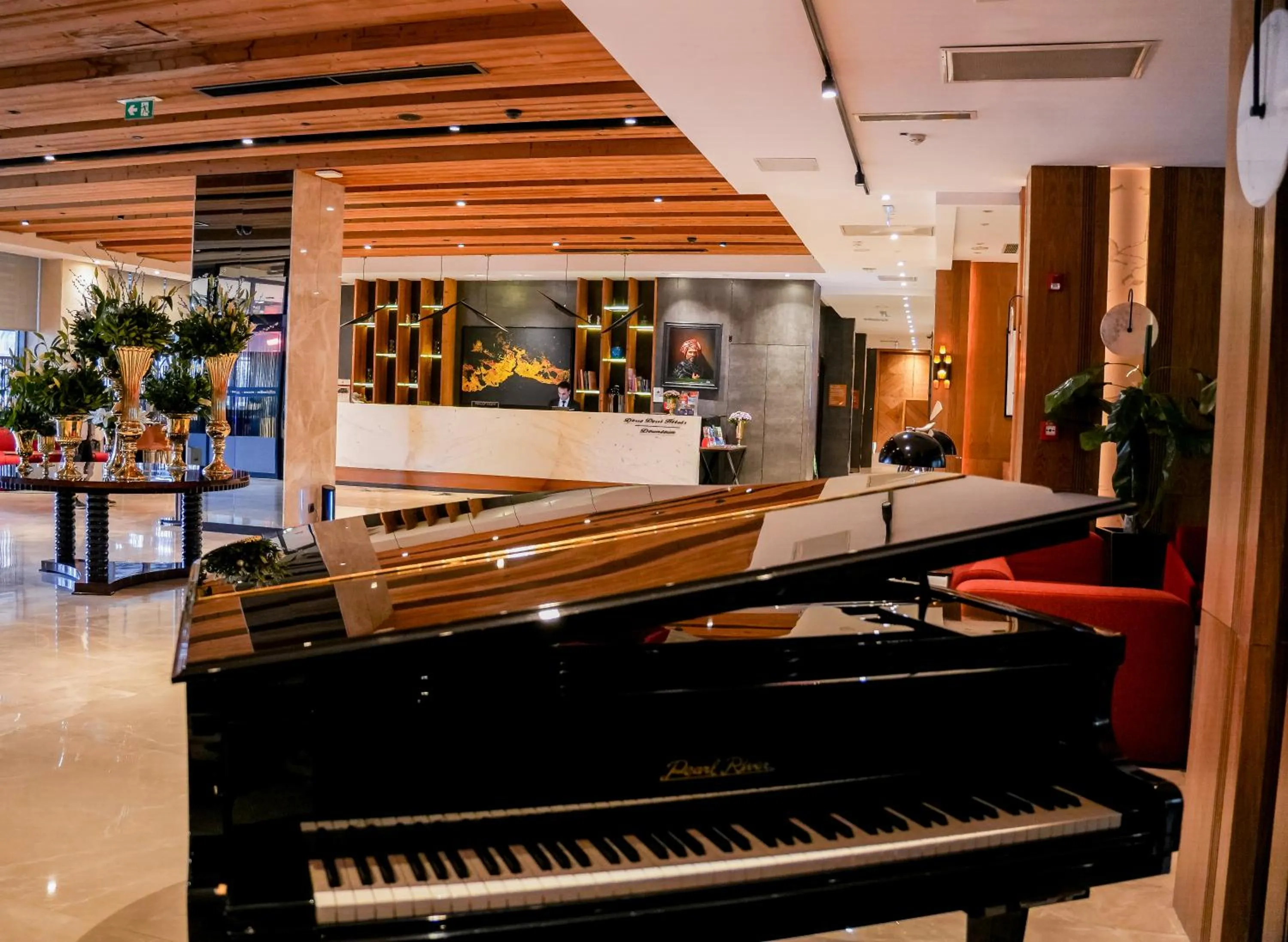 Lobby or reception in Dosso Dossi Hotels & SPA Downtown