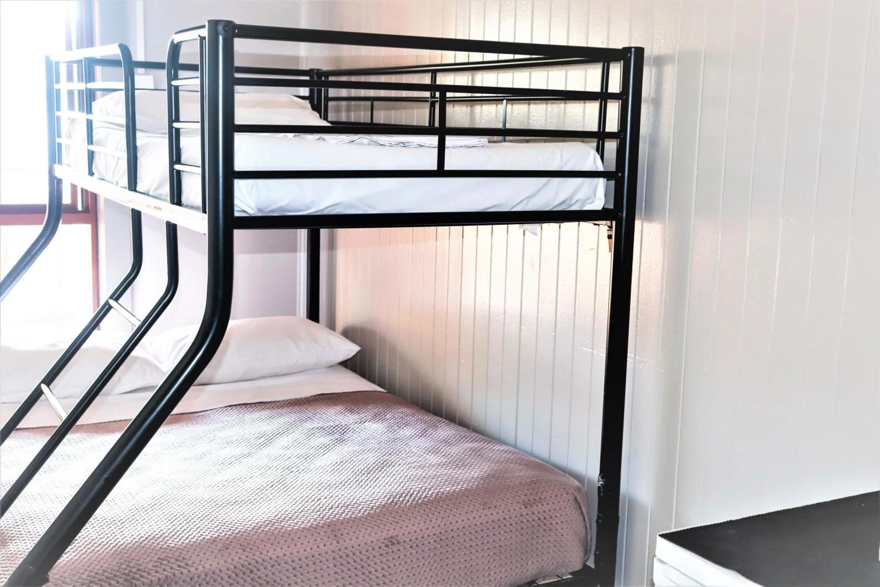 bunk bed, Bed in The Jack Backpackers