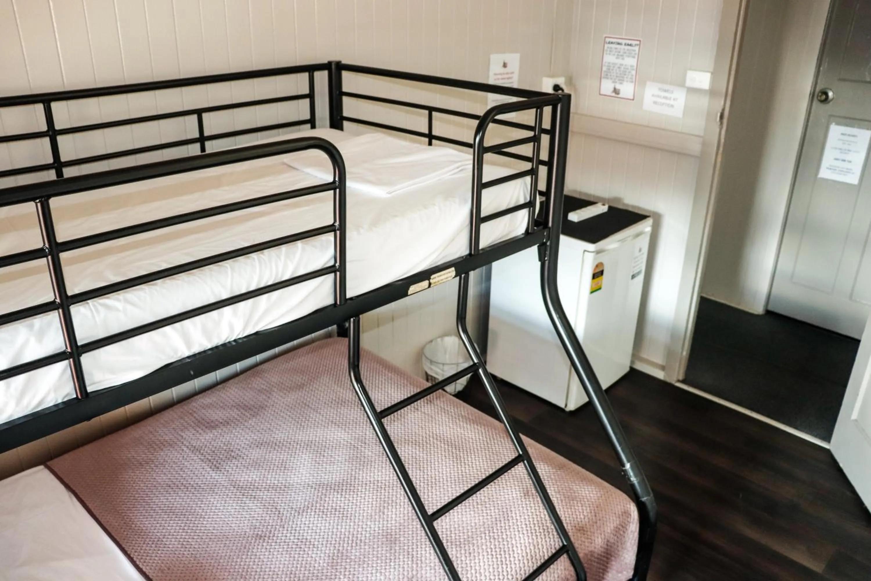 bunk bed, Bed in The Jack Backpackers