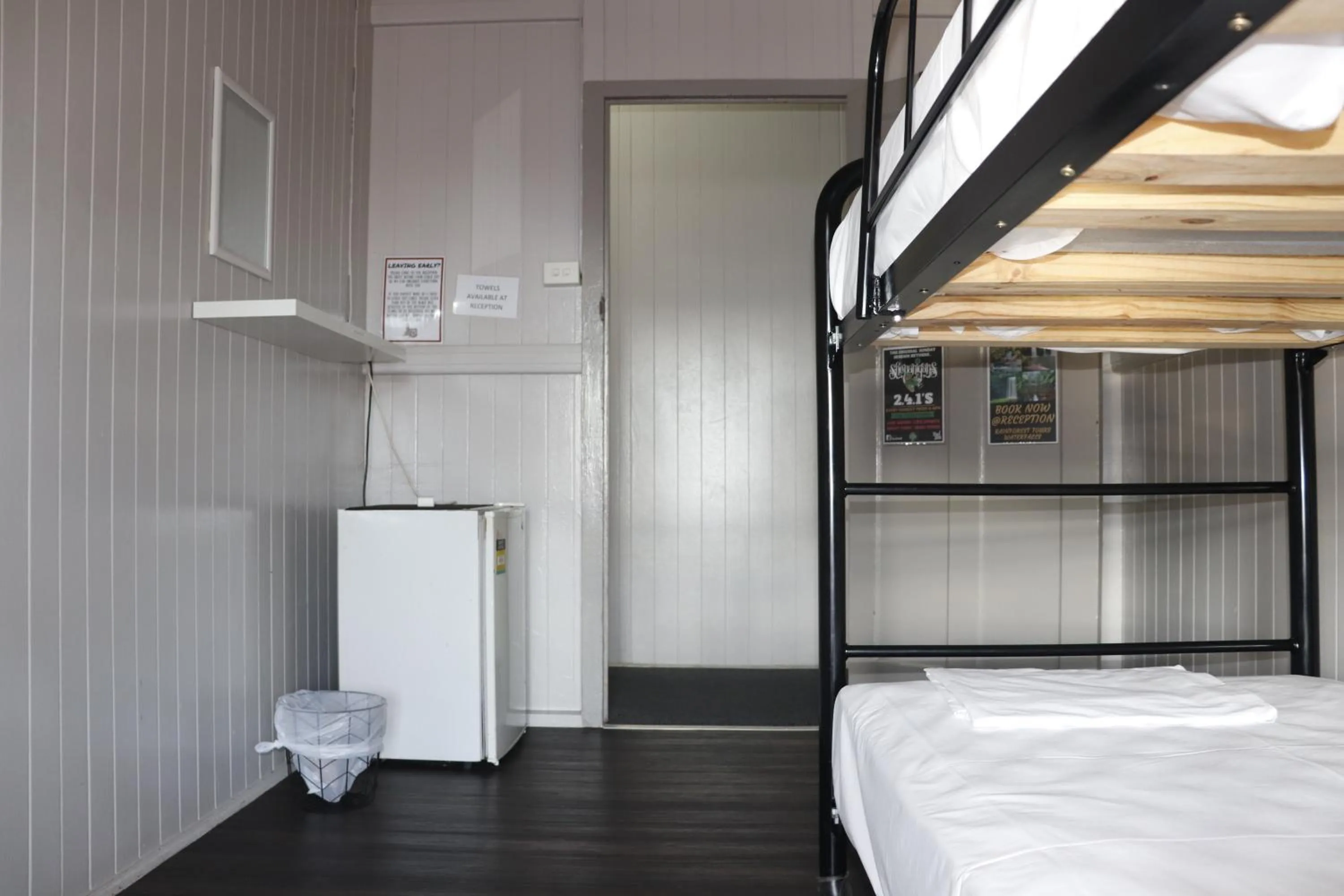 bunk bed, Bed in The Jack Backpackers