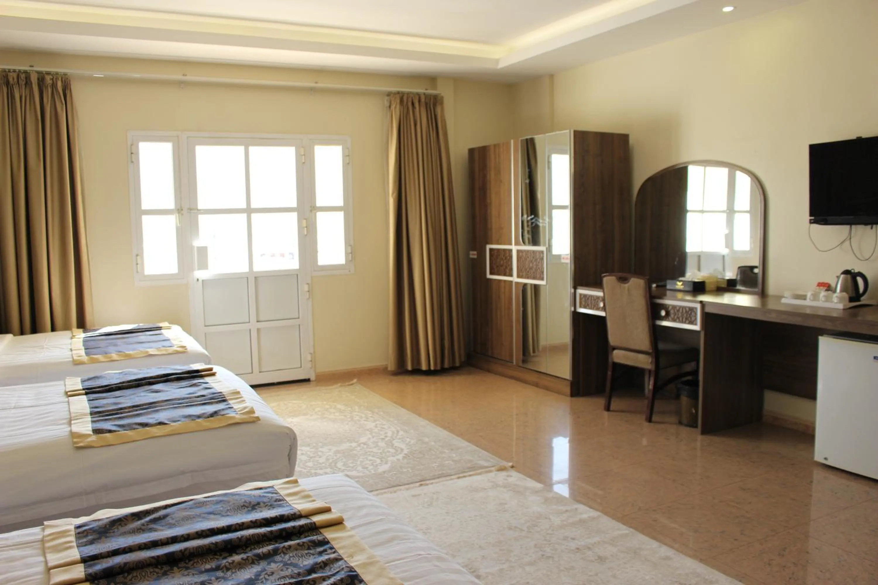 Bed in Al Diyar Hotel