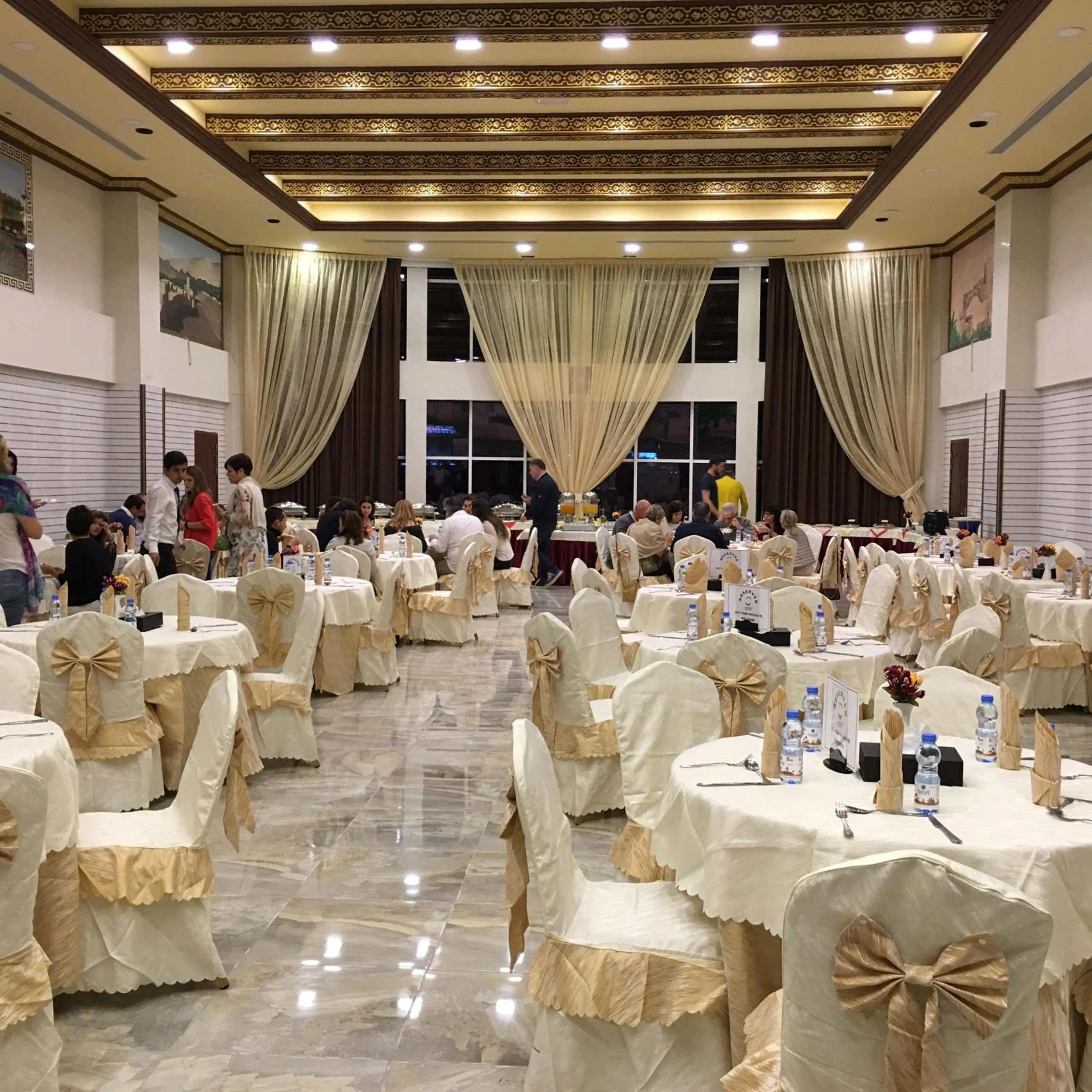 Business facilities in Al Diyar Hotel