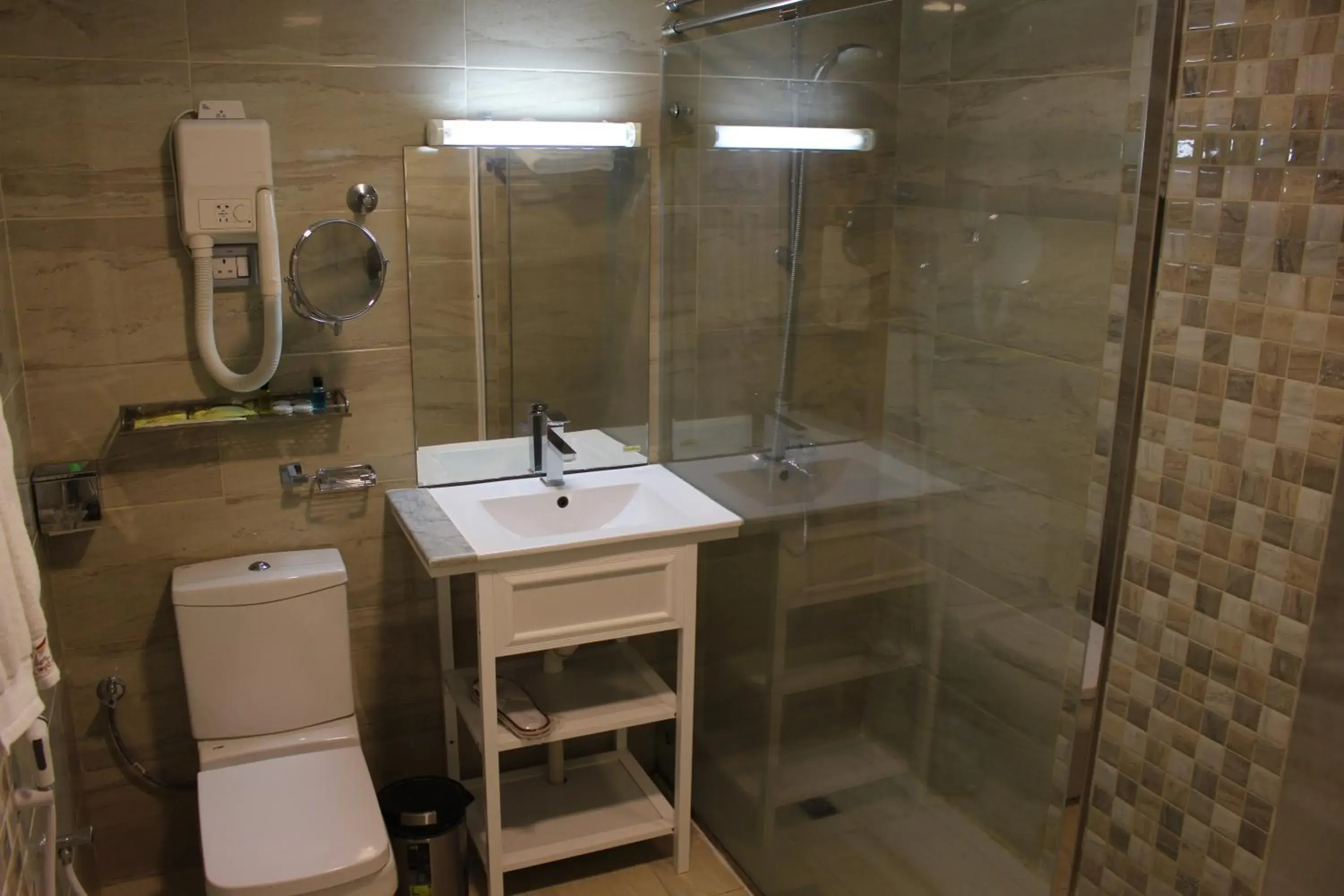 Standard Twin Room in Al Diyar Hotel Standard Twin Room in Al Diyar Hotel