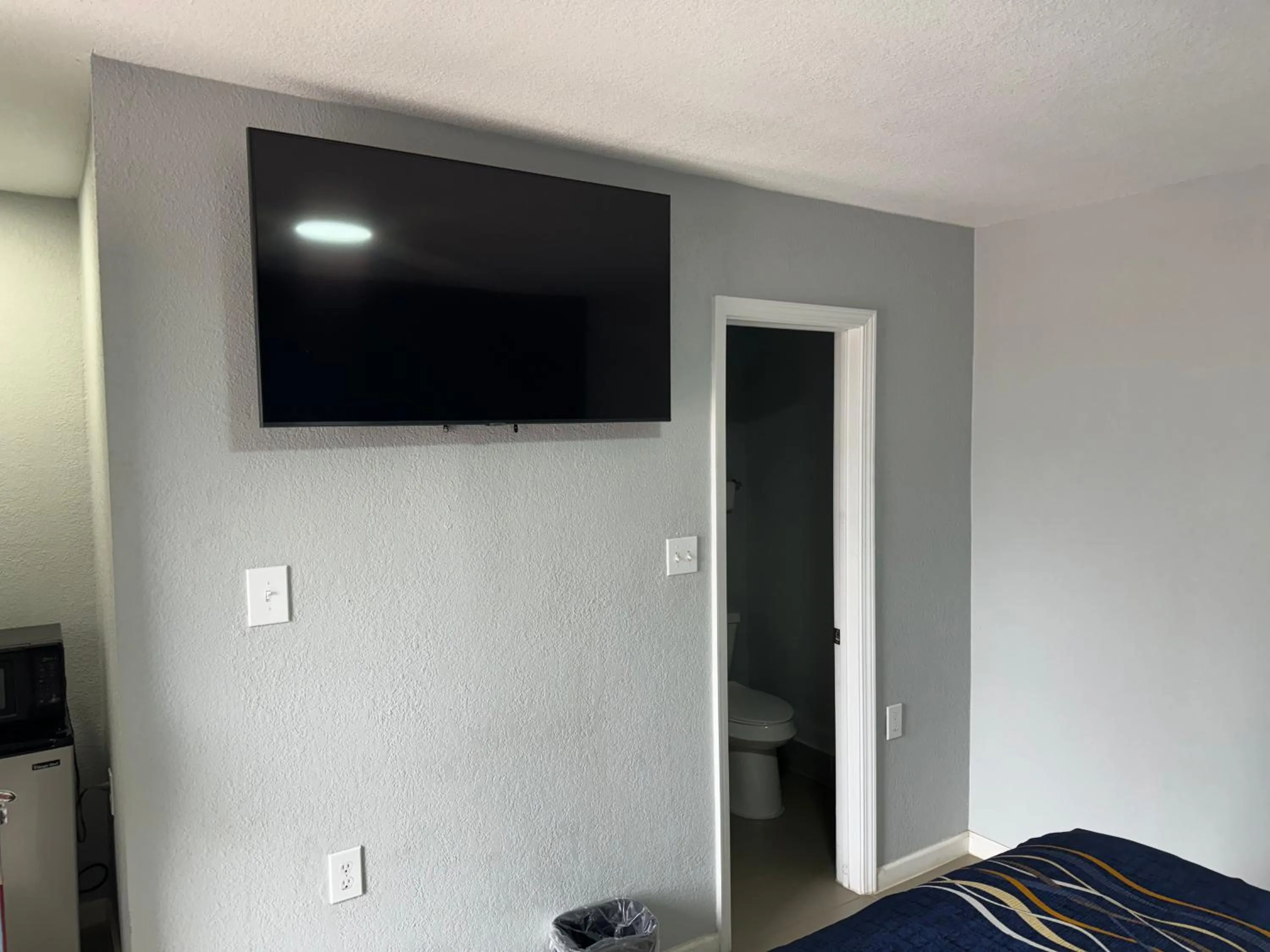 Bed in Anson Inn By OYO