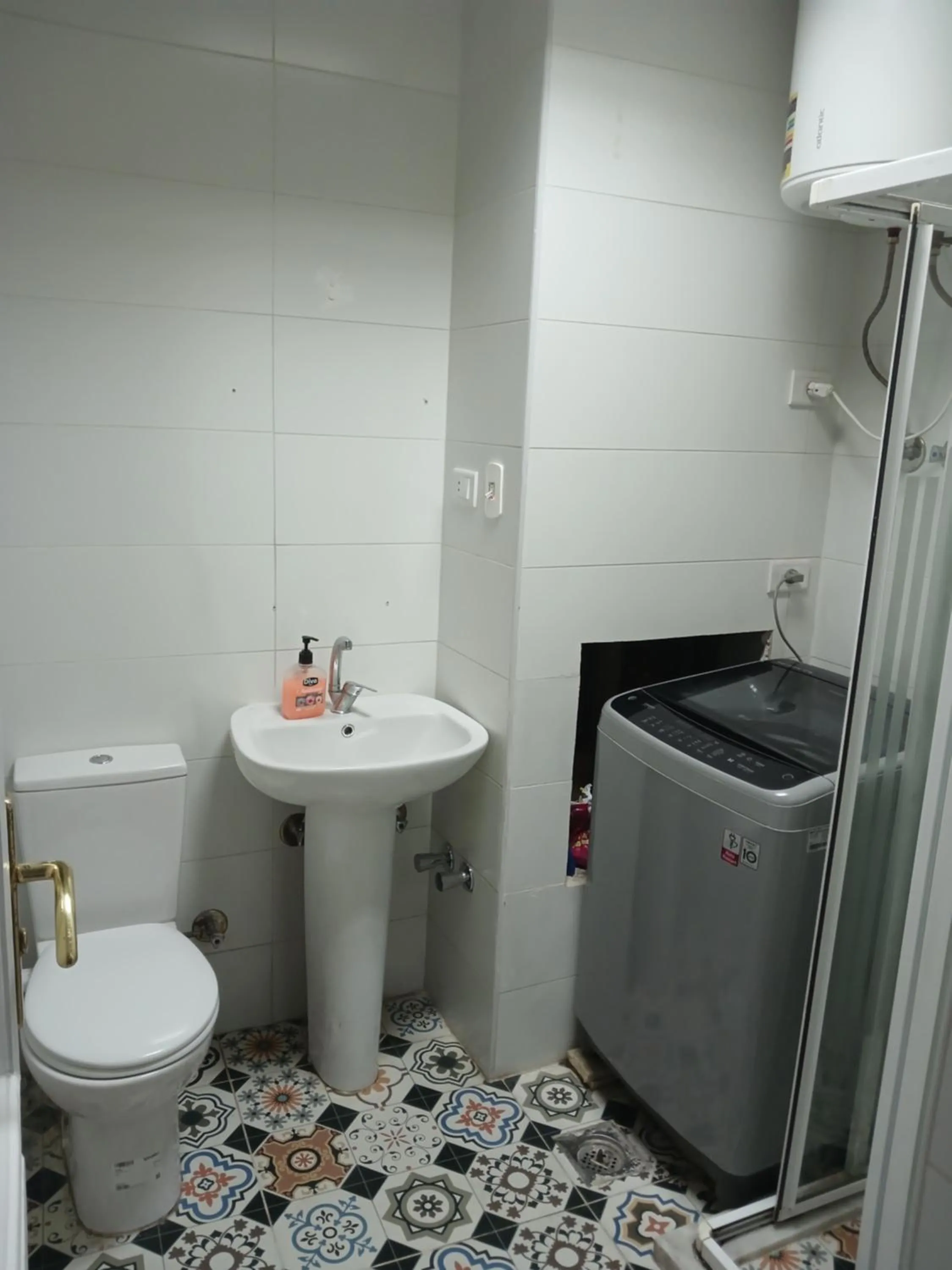 Downtown super apartment