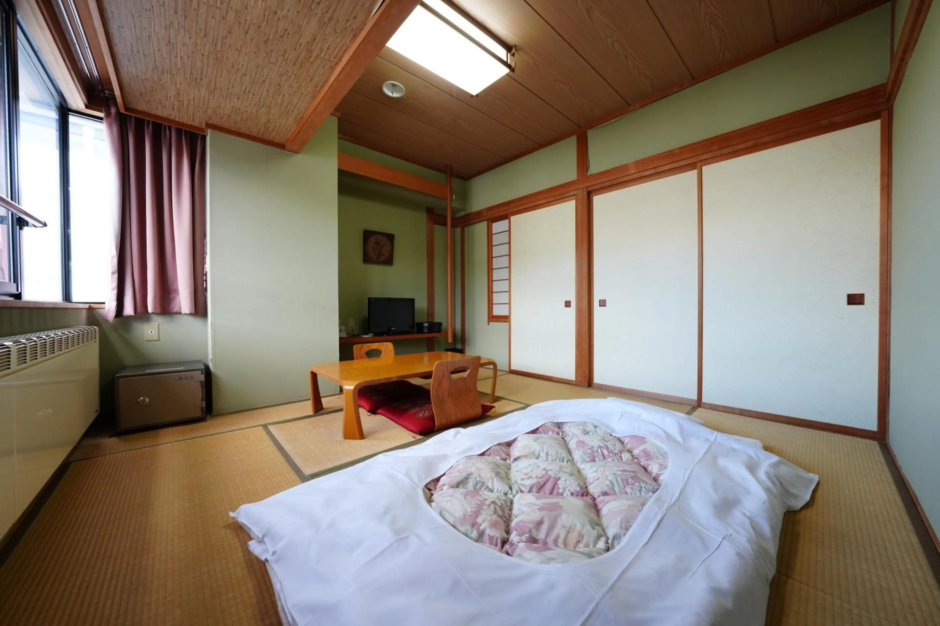Photo of the whole room, Bed in Hosonokan