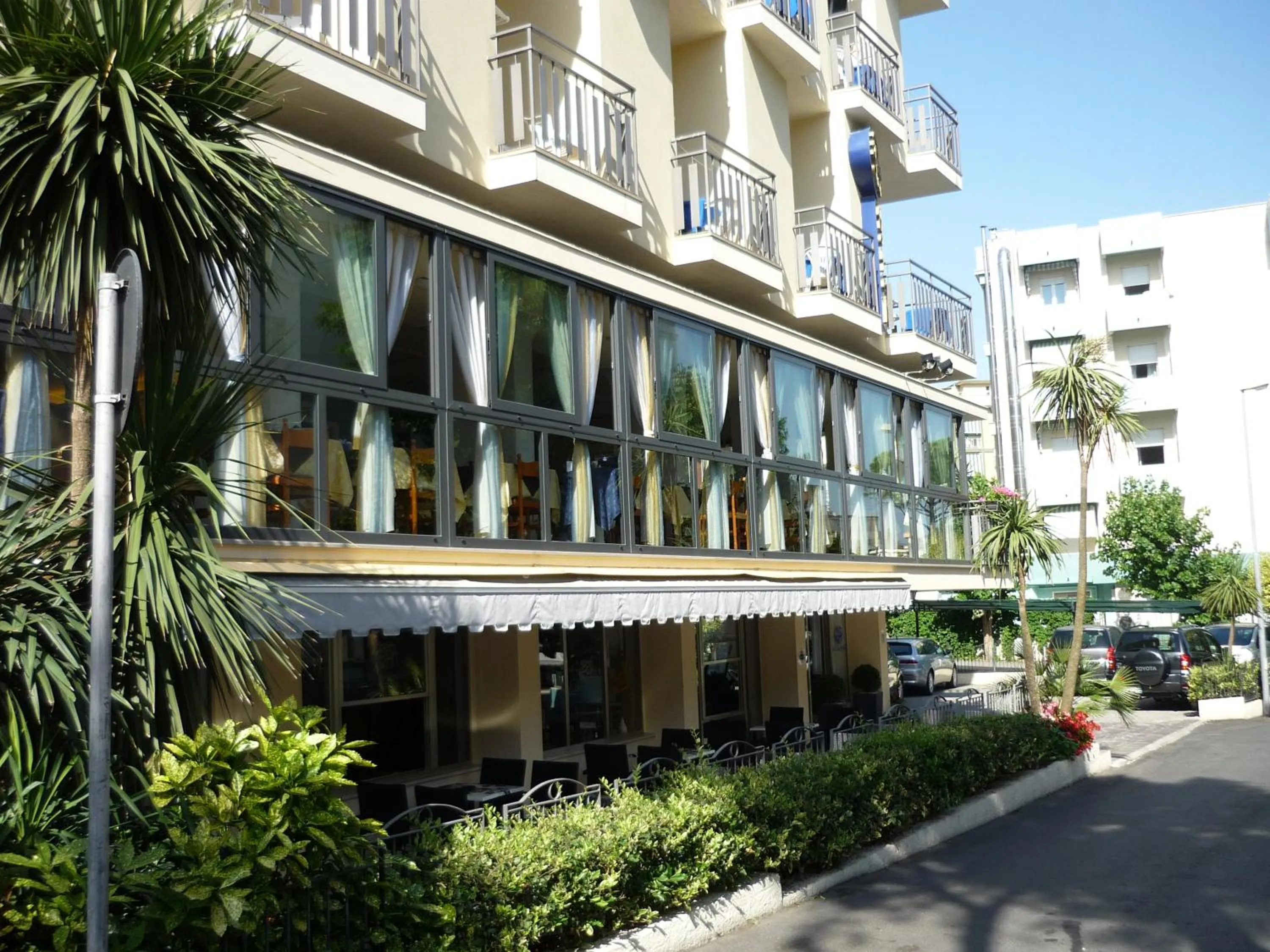 Blu Star Hotel
