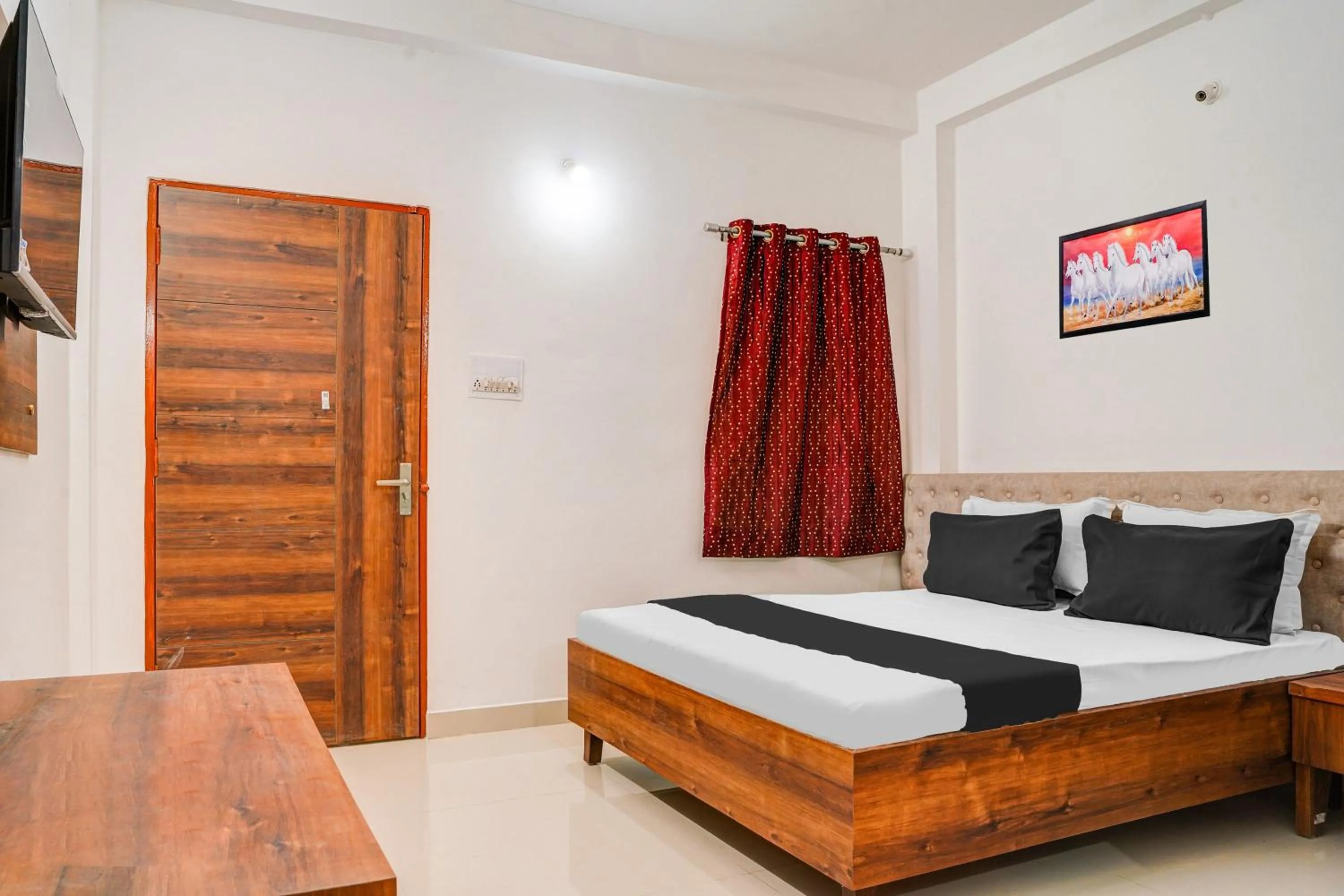 Super Hotel O Neelbad Guest House