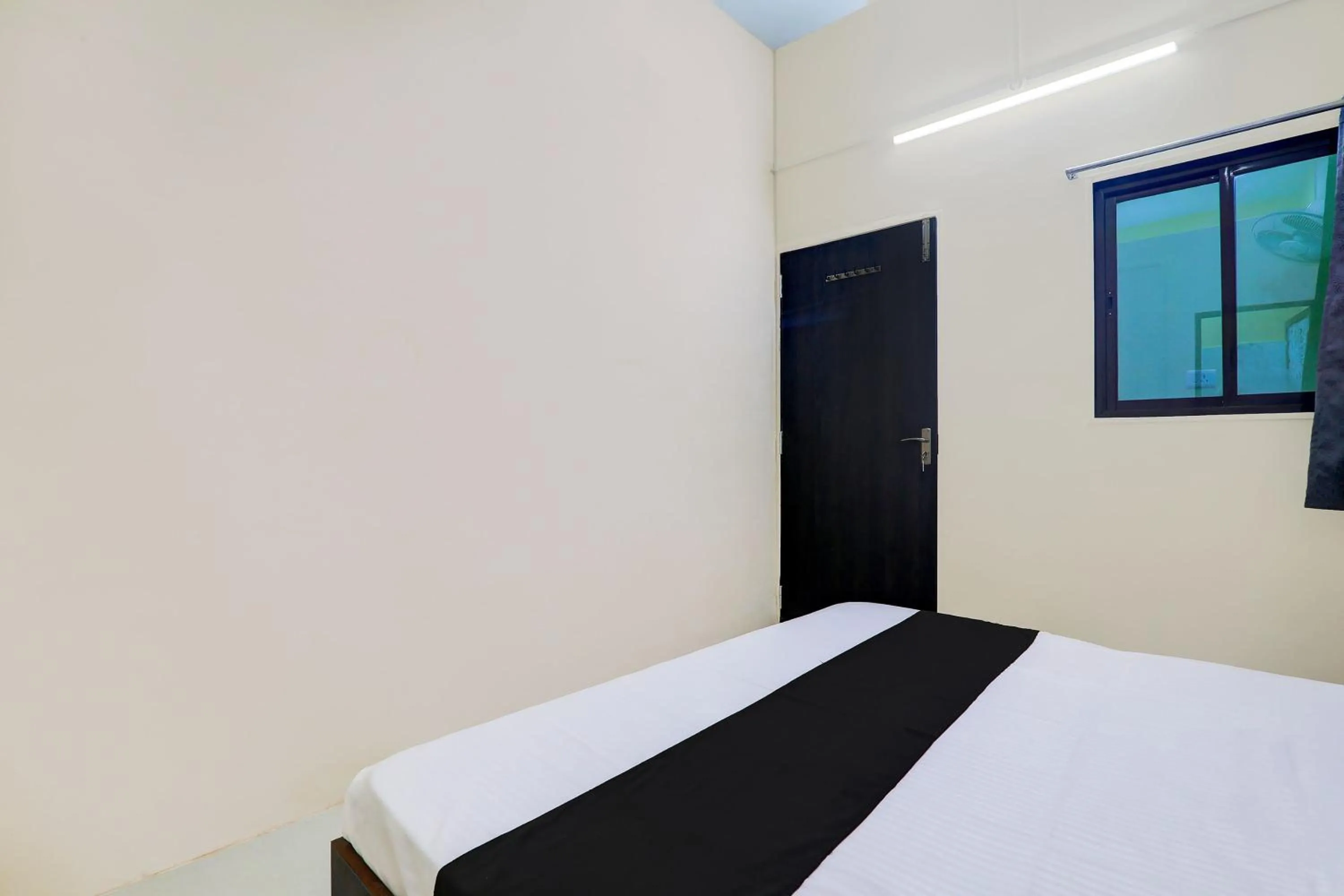 Bedroom, Bed in Hotel O SR Residency