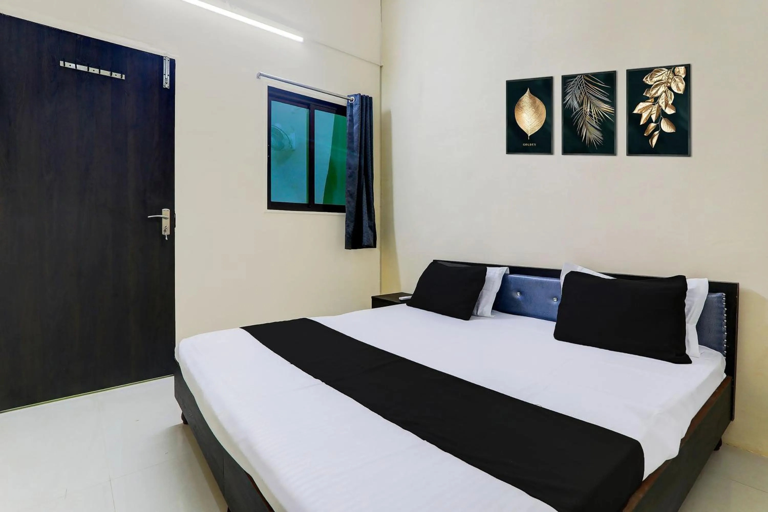 Bedroom, Bed in Hotel O SR Residency