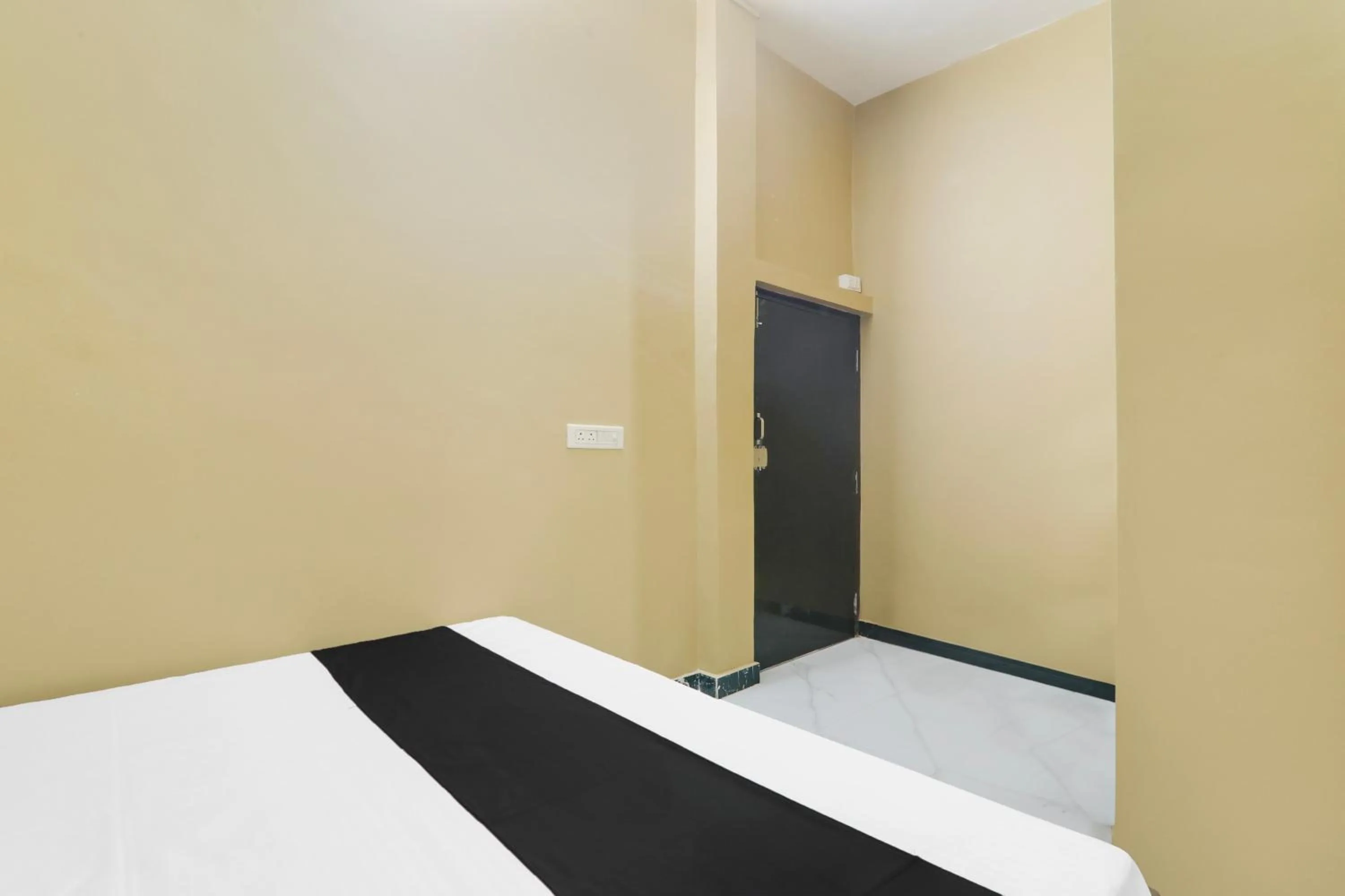 Bedroom, Bed in Hotel O VIRAT HOTEL AND RESORT