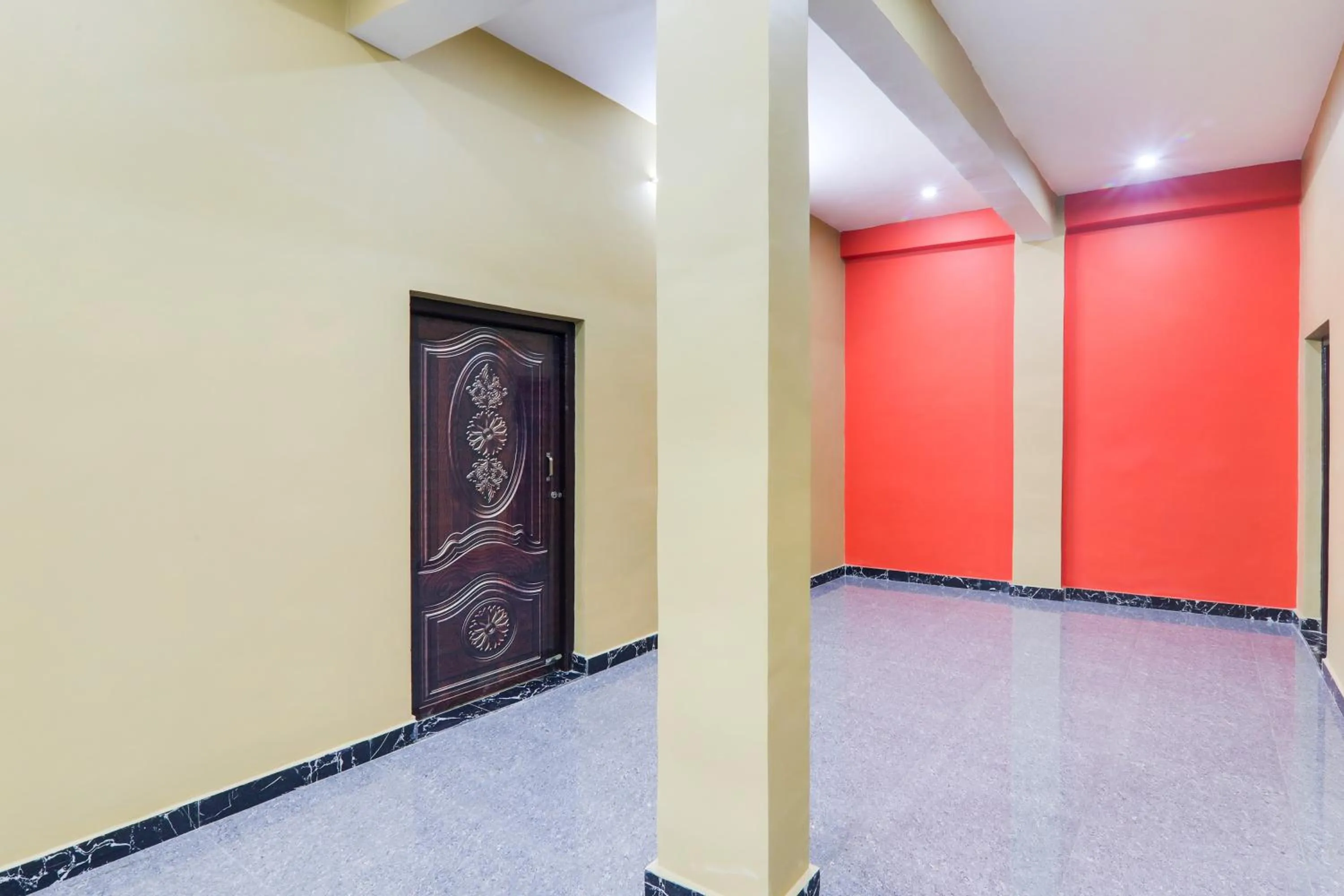 Lobby or reception in Hotel O VIRAT HOTEL AND RESORT