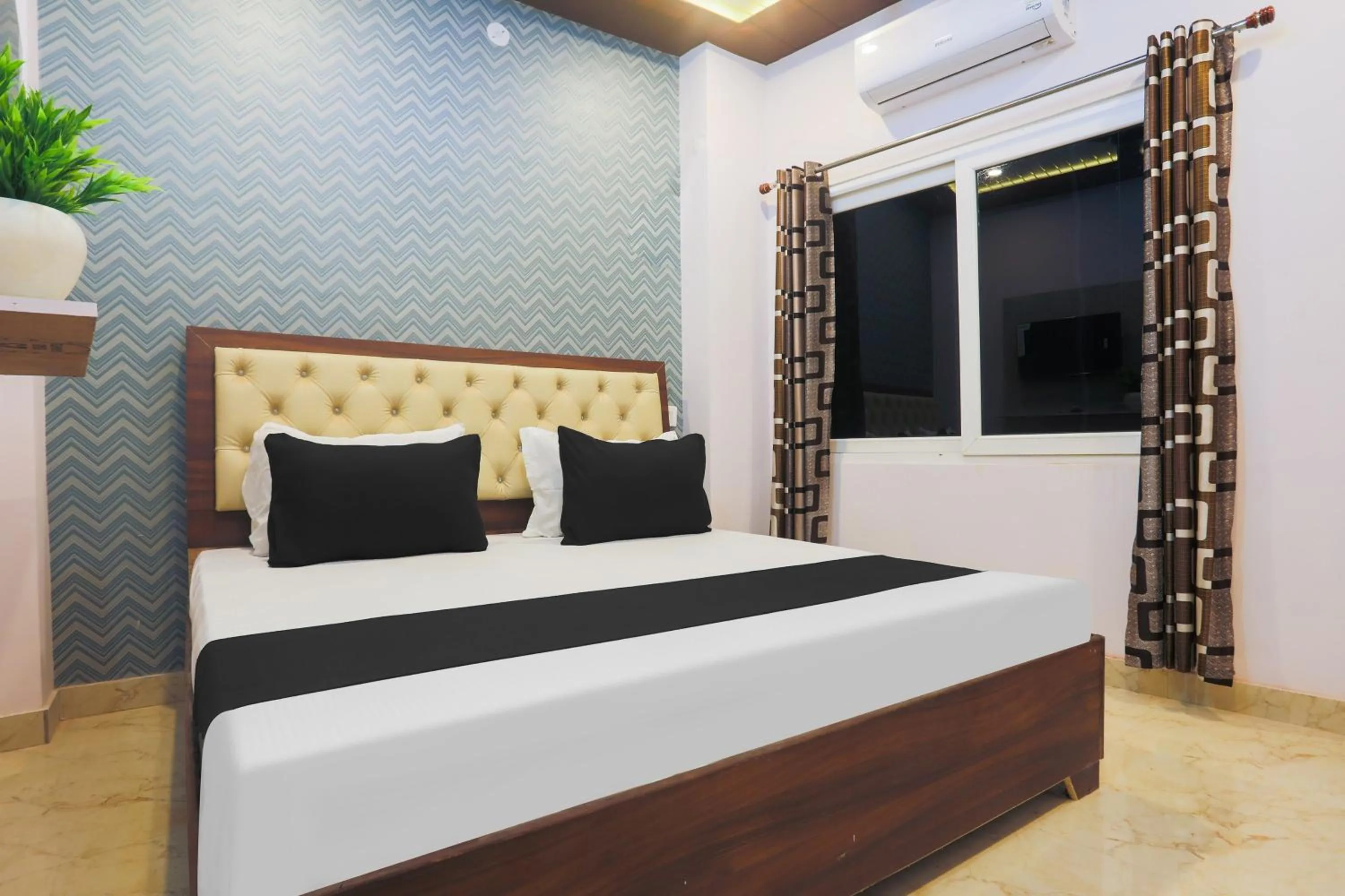 Bedroom, Bed in Hotel O National Banaras in