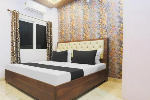 Lobby or reception, Bed in Hotel O National Banaras in