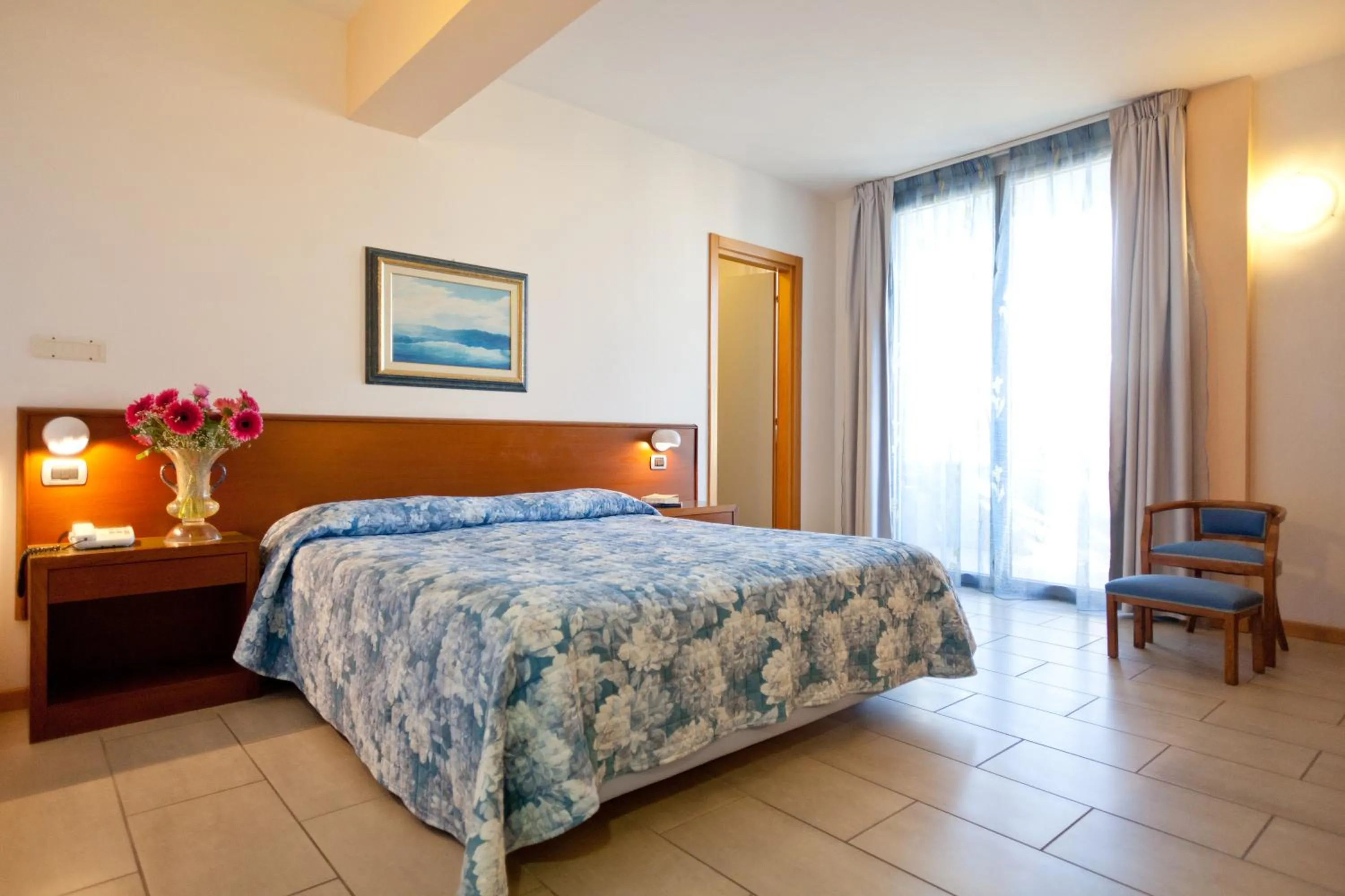 Bed in Hotel Idania