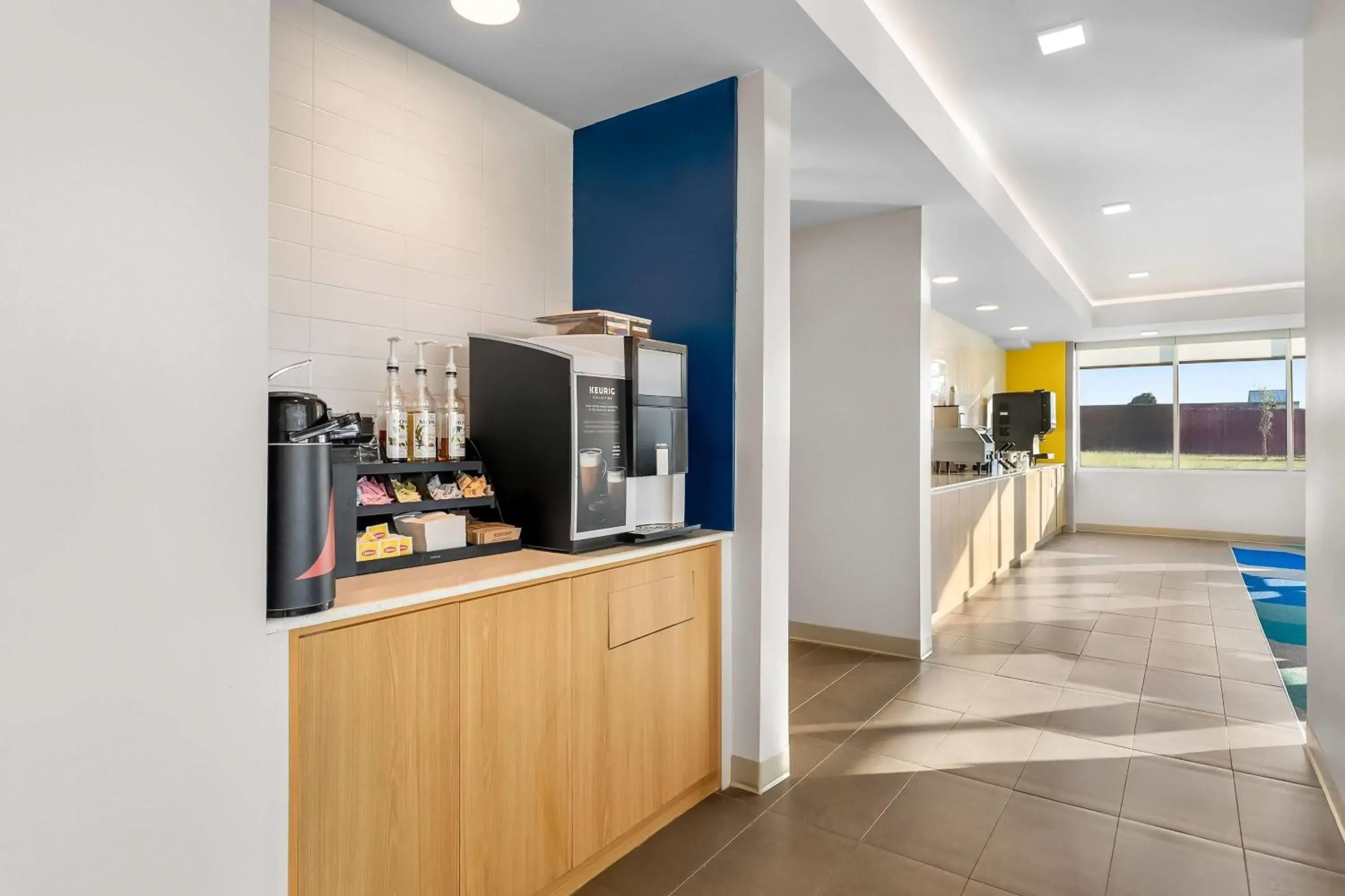 Restaurant/places to eat in Microtel Inn & Suites by Wyndham Prattville Montgomery Restaurant/places to eat in Microtel Inn & Suites by Wyndham Prattville Montgomery