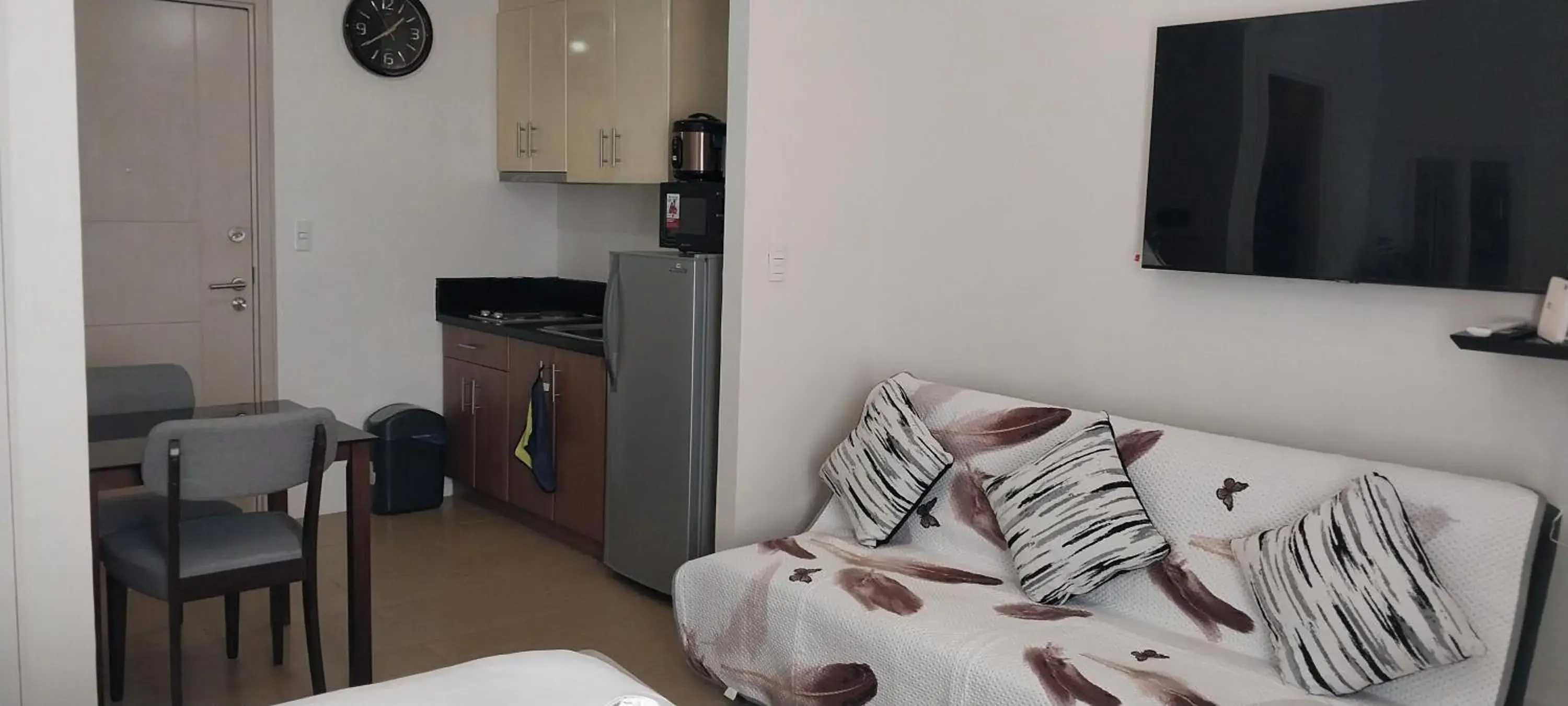 Bed in 150 Newport Blvd Condotel near T3 by Alps Bed in 150 Newport Blvd Condotel near T3 by Alps