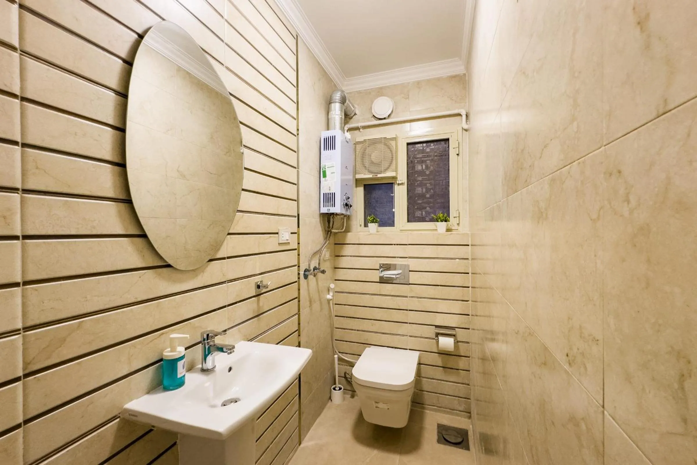 The Hospitable 2BDR Apt 5 min from CAI Airport