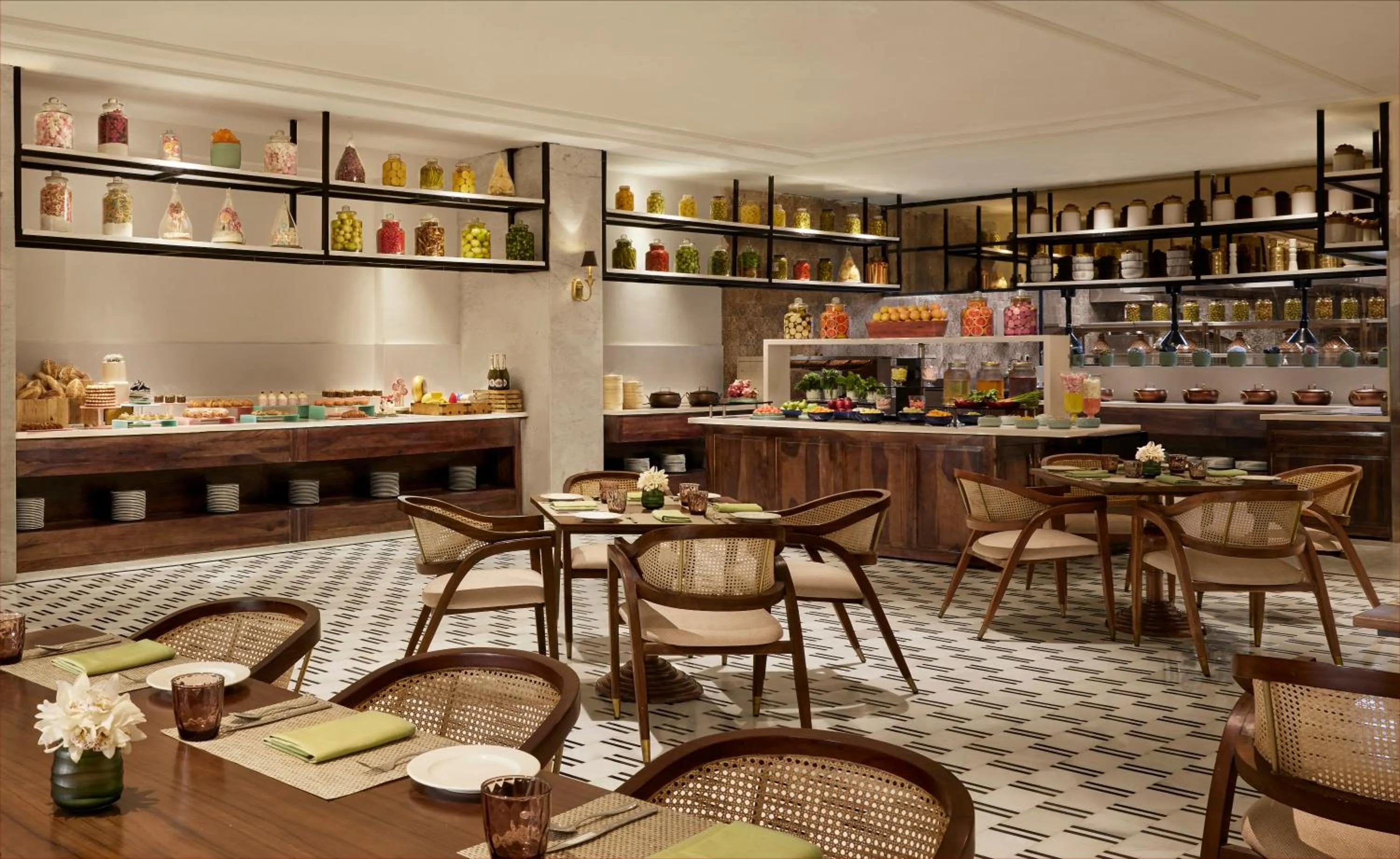 Restaurant/places to eat in Anantara Jewel Bagh Jaipur