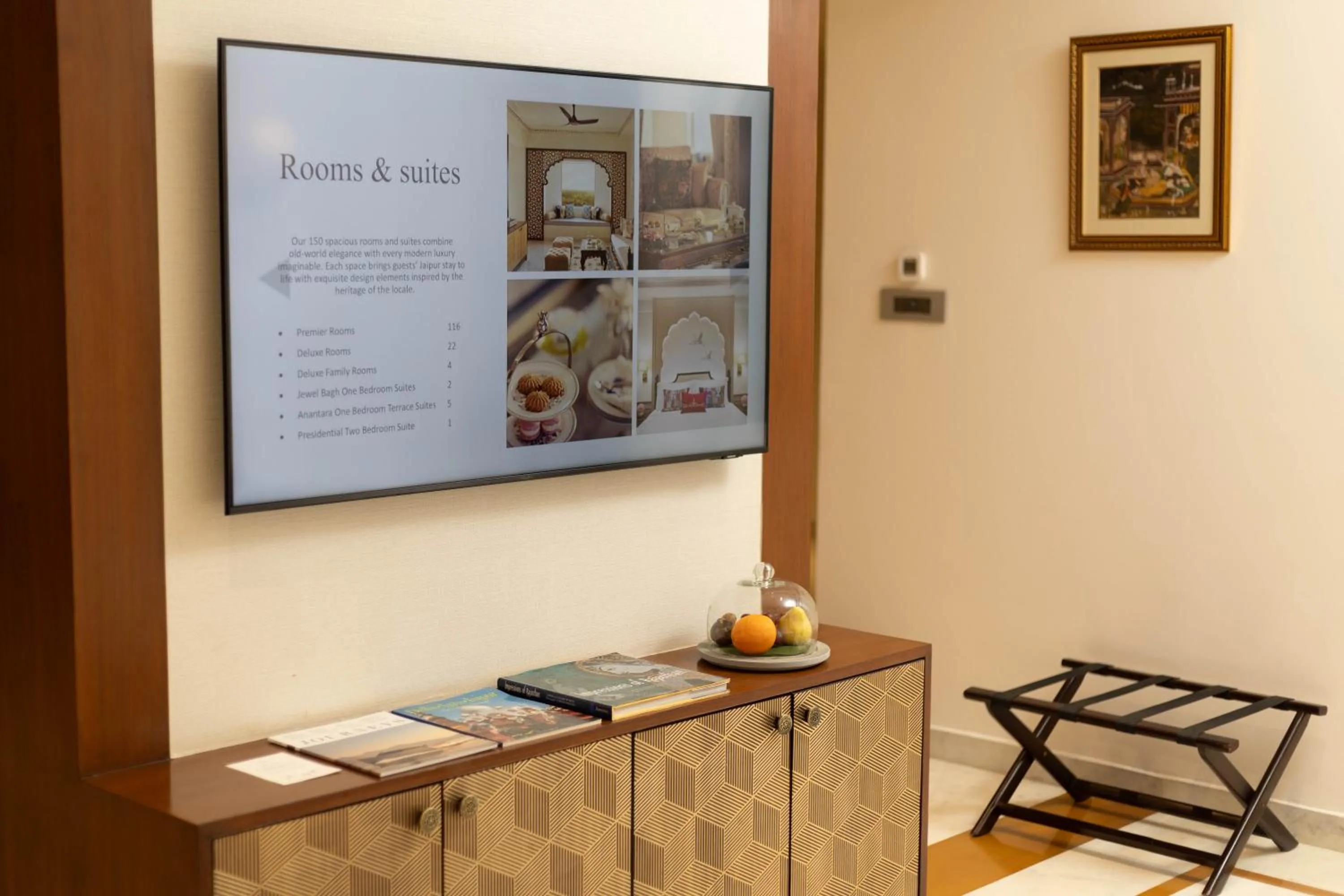 TV and multimedia in Anantara Jewel Bagh Jaipur