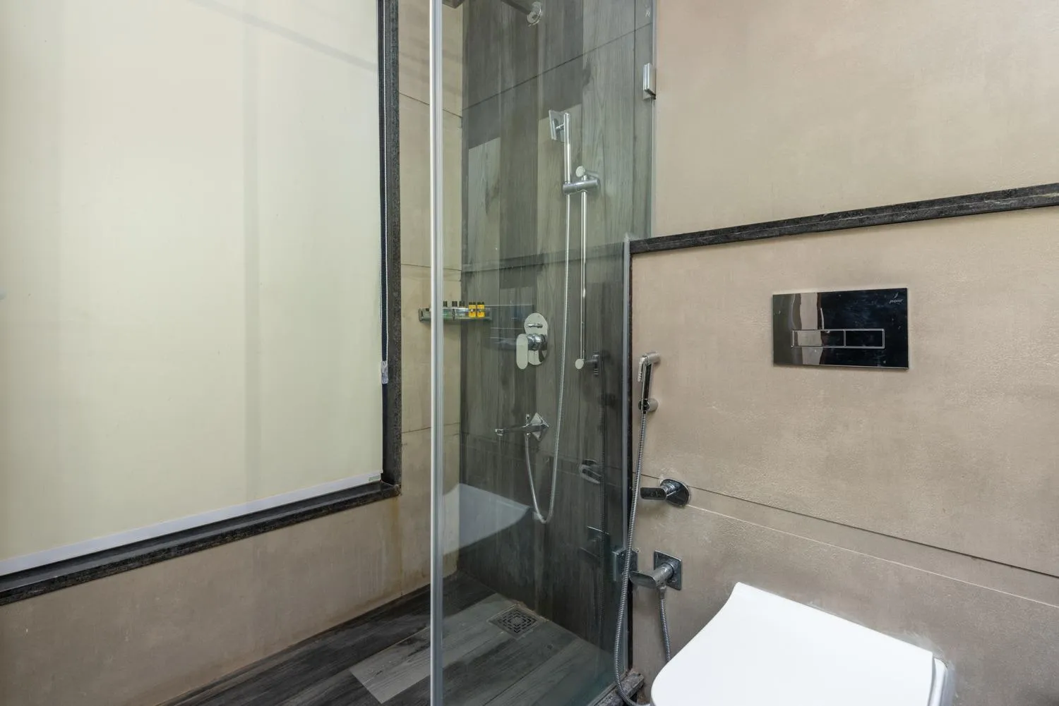 Quality Inn by Lawrence Hotels