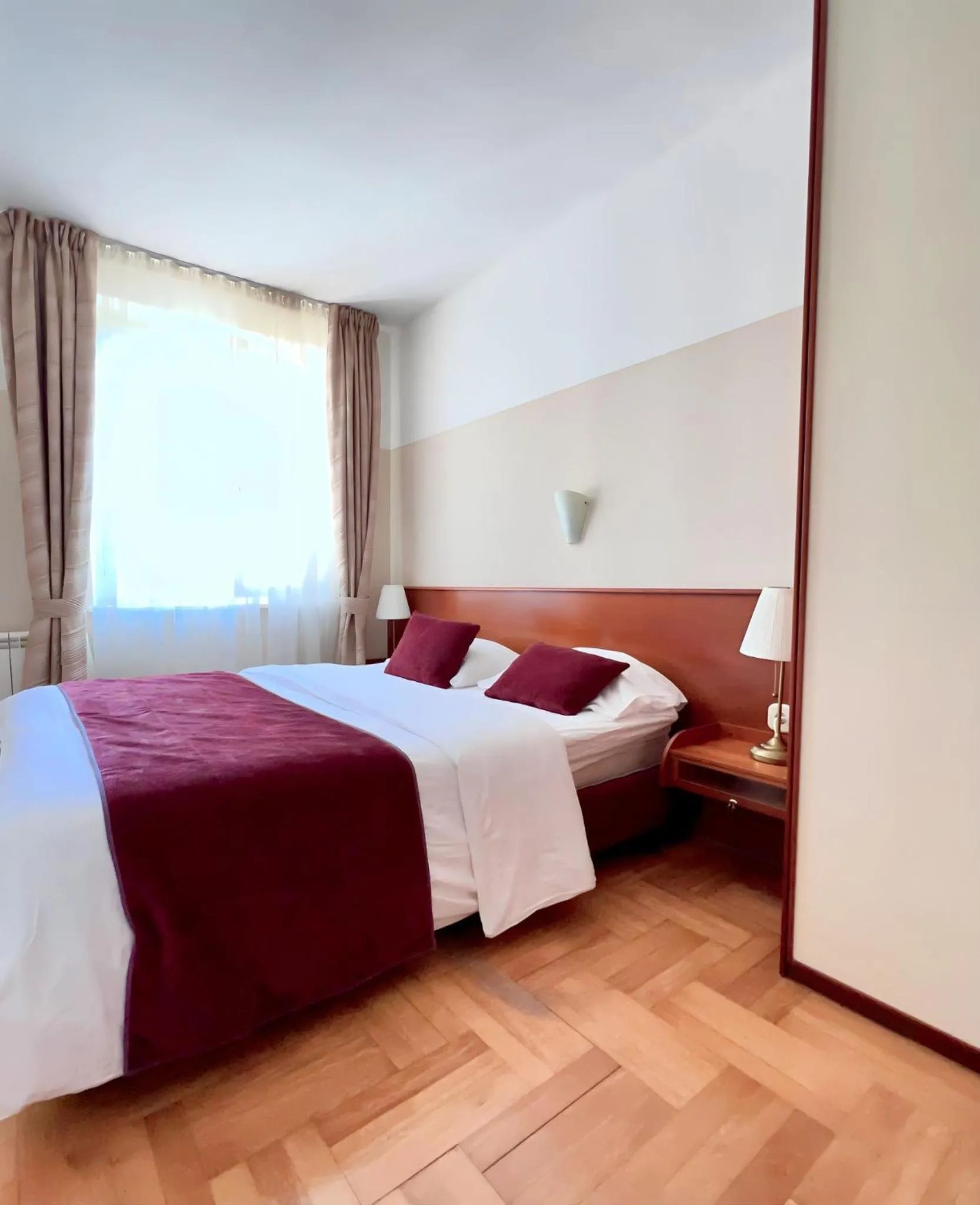 Bed in Villa Valdepian Apartments