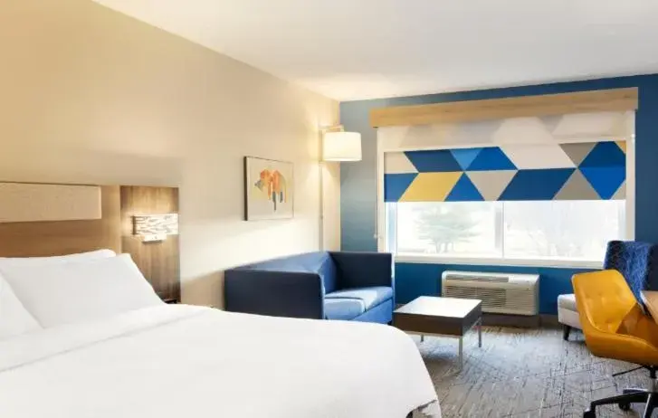 Premium Room in Holiday Inn Express & Suites Stevensville - Benton Harbor by IHG Premium Room in Holiday Inn Express & Suites Stevensville - Benton Harbor by IHG