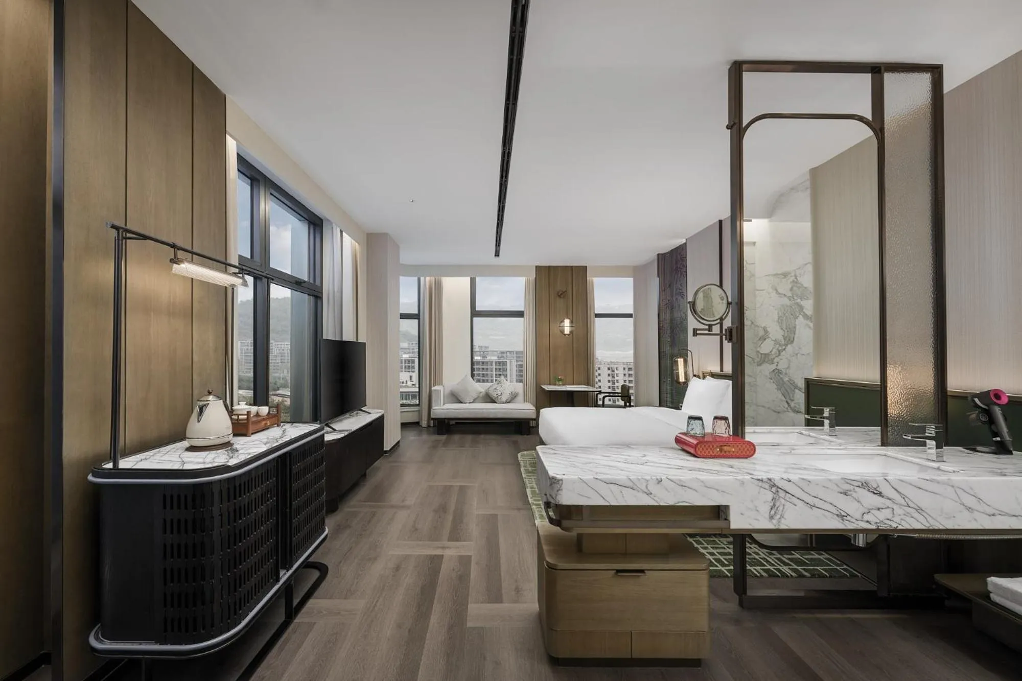 Bedroom in HUALUXE Chongqing Science Hall