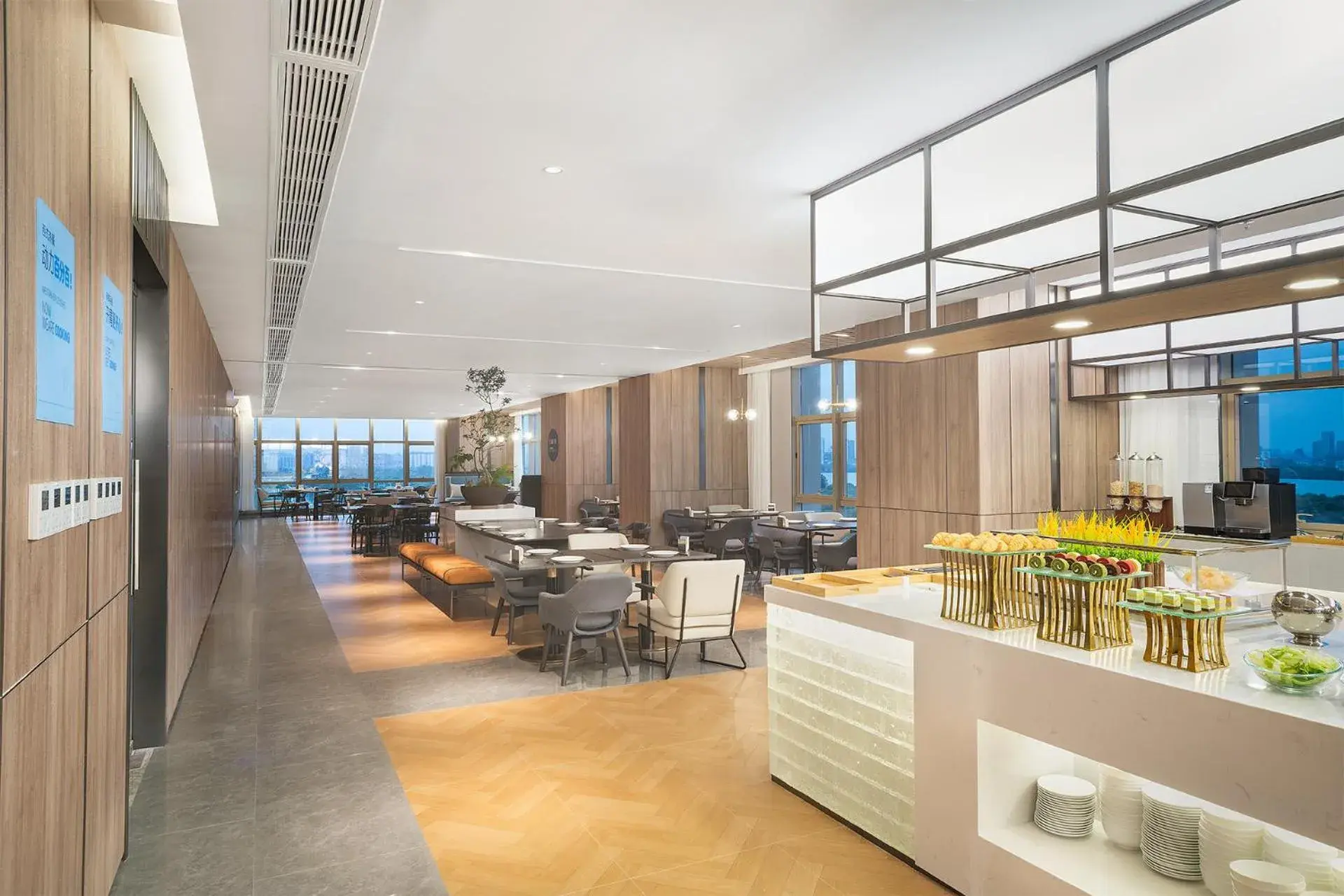 Restaurant/places to eat in Holiday Inn Express Nanchang High-Tech Zone by IHG Restaurant/places to eat in Holiday Inn Express Nanchang High-Tech Zone by IHG