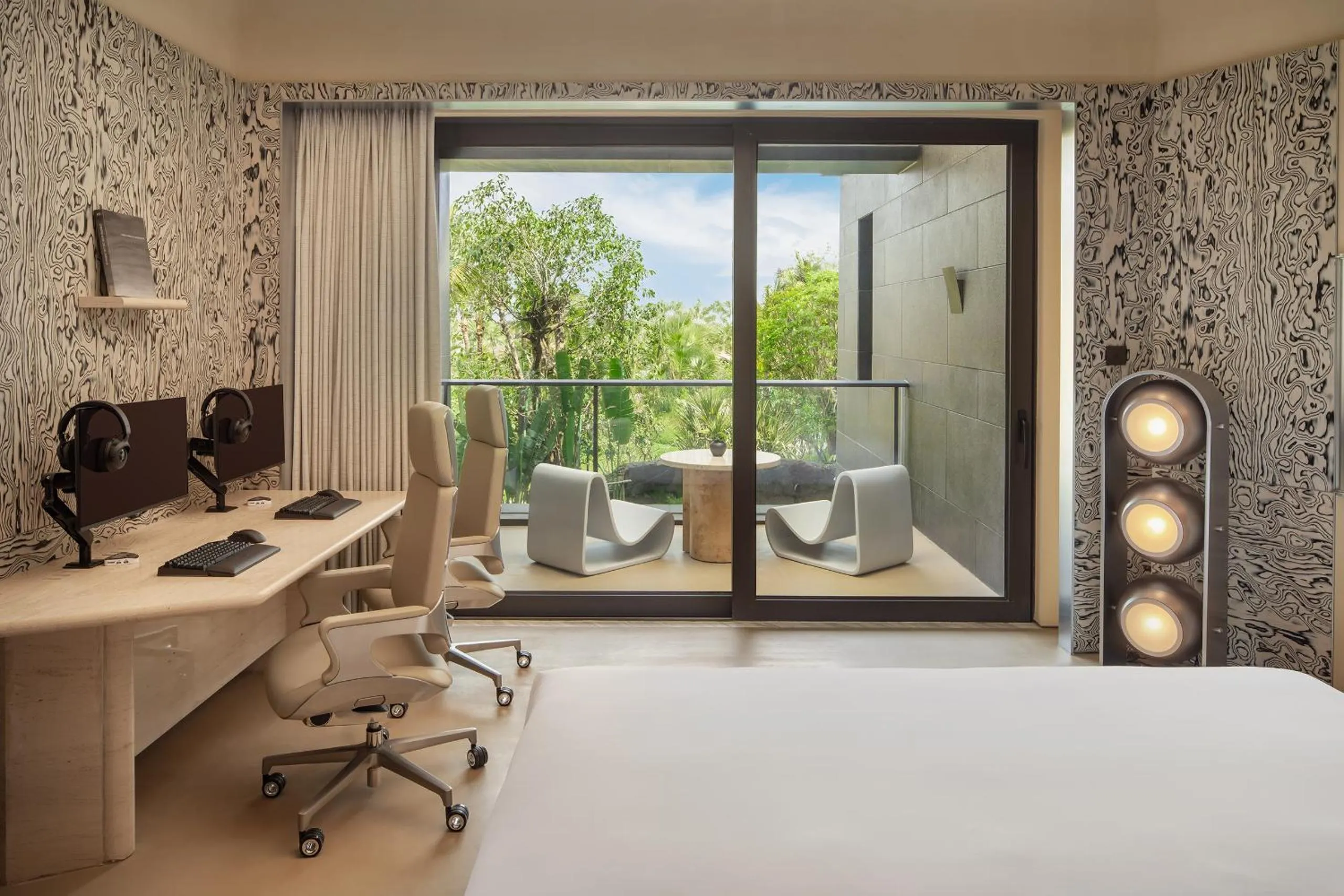 Photo of the whole room in Kimpton Aqeos Hainan by IHG