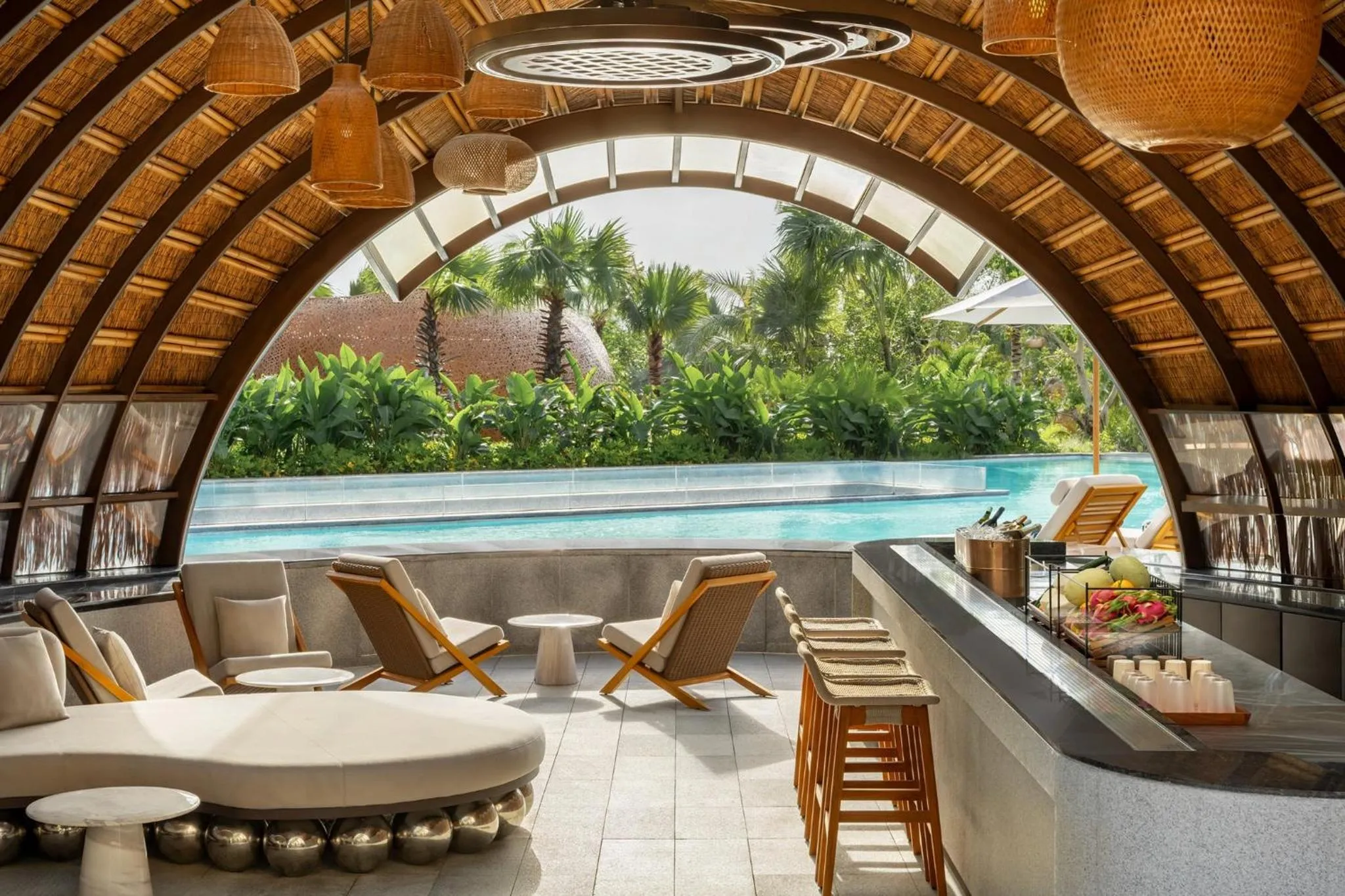 Restaurant/places to eat in Kimpton Aqeos Hainan by IHG