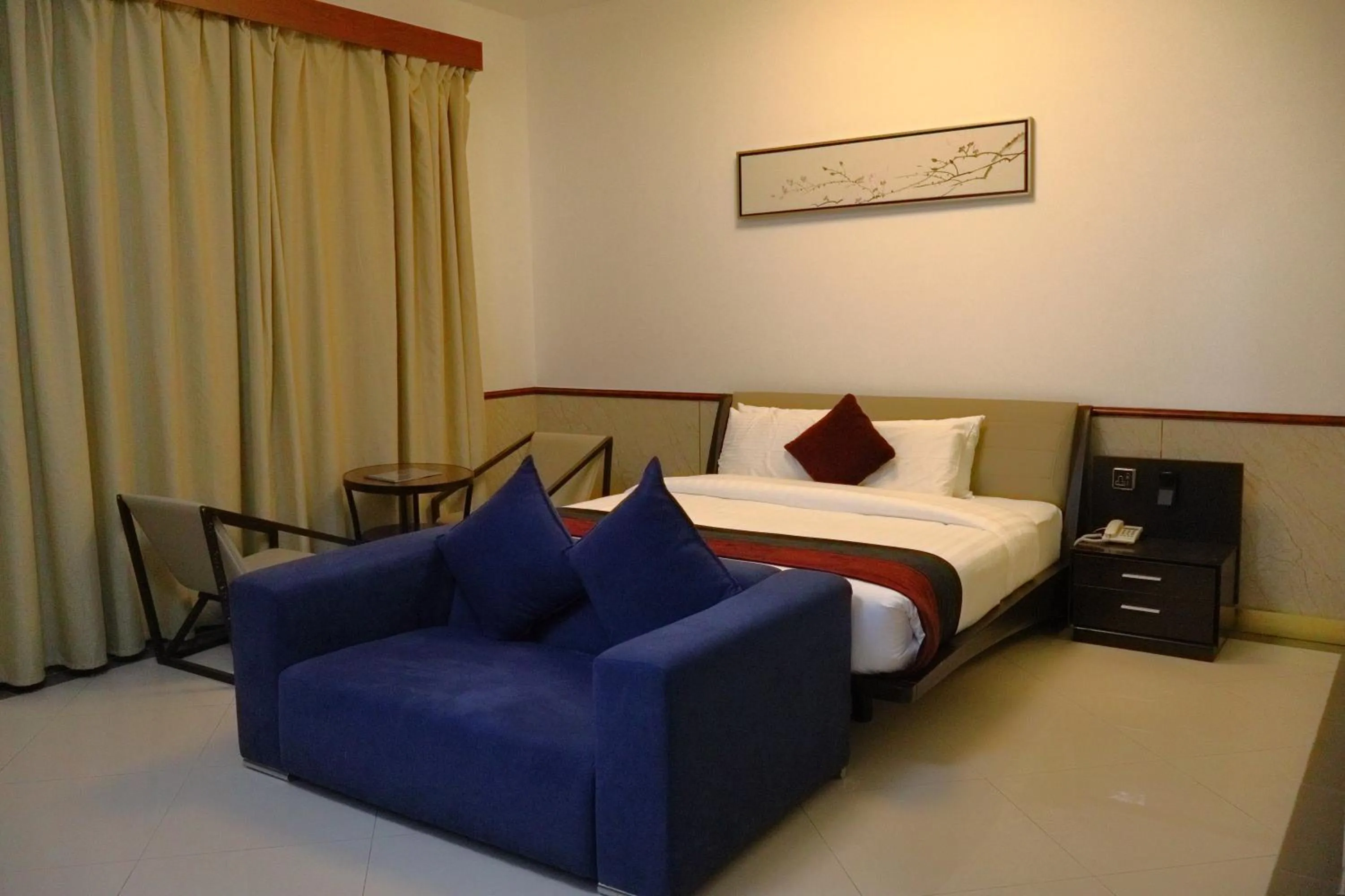 Bedroom, Bed in Claridge Star Hotel