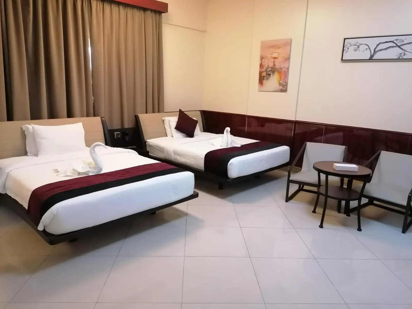 Bedroom, Bed in Claridge Star Hotel