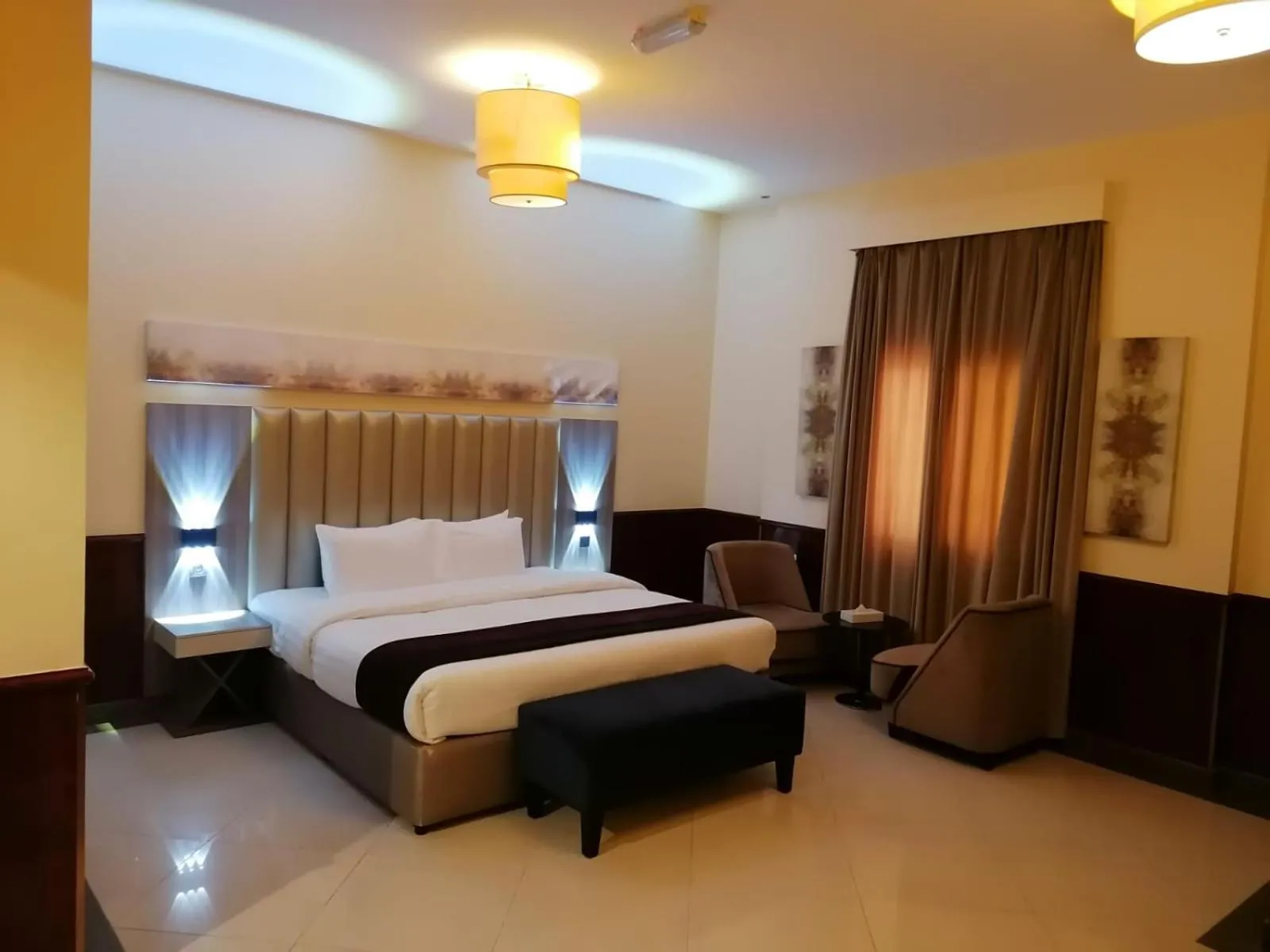 Bed in Claridge Star Hotel