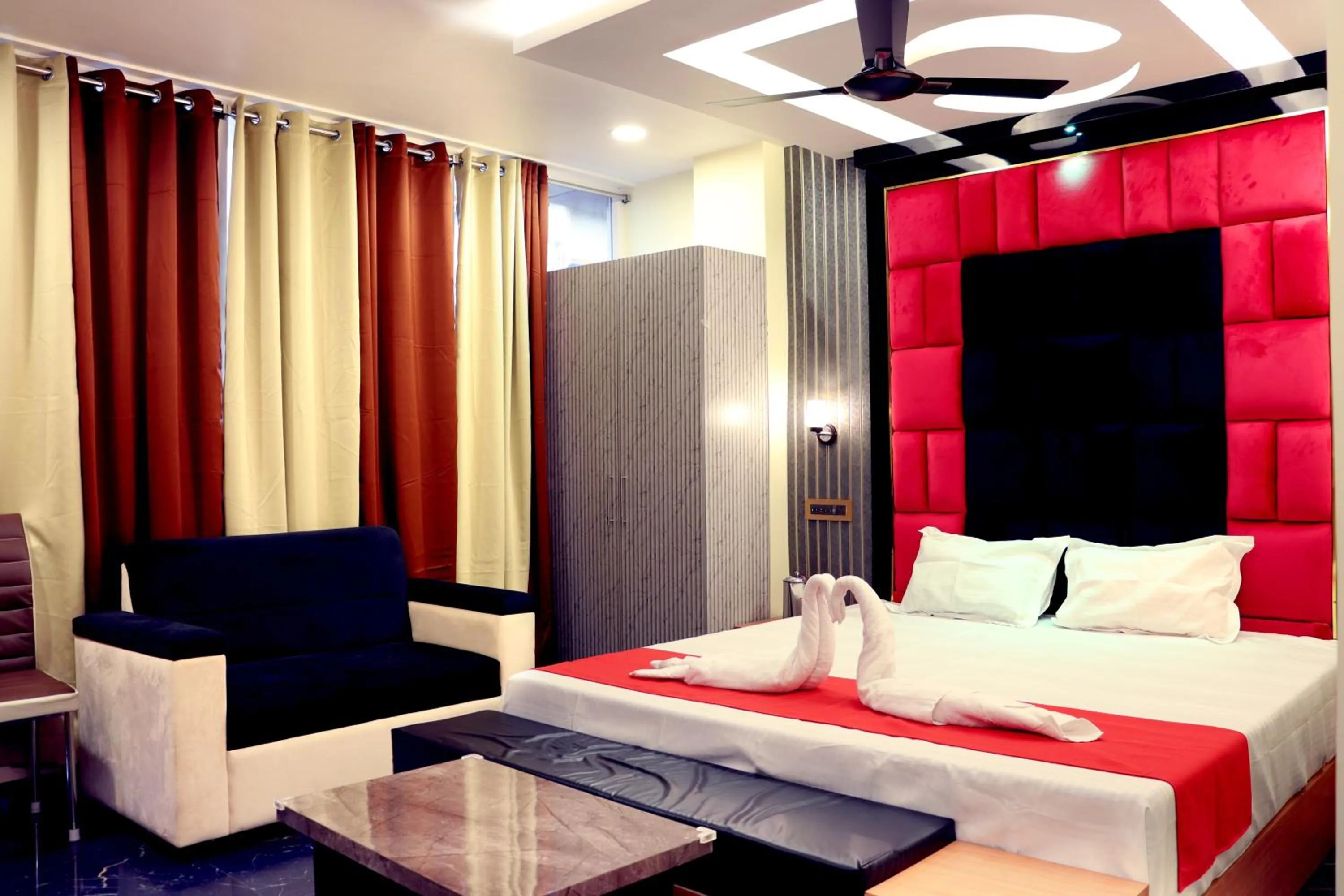 Golden View Hotel