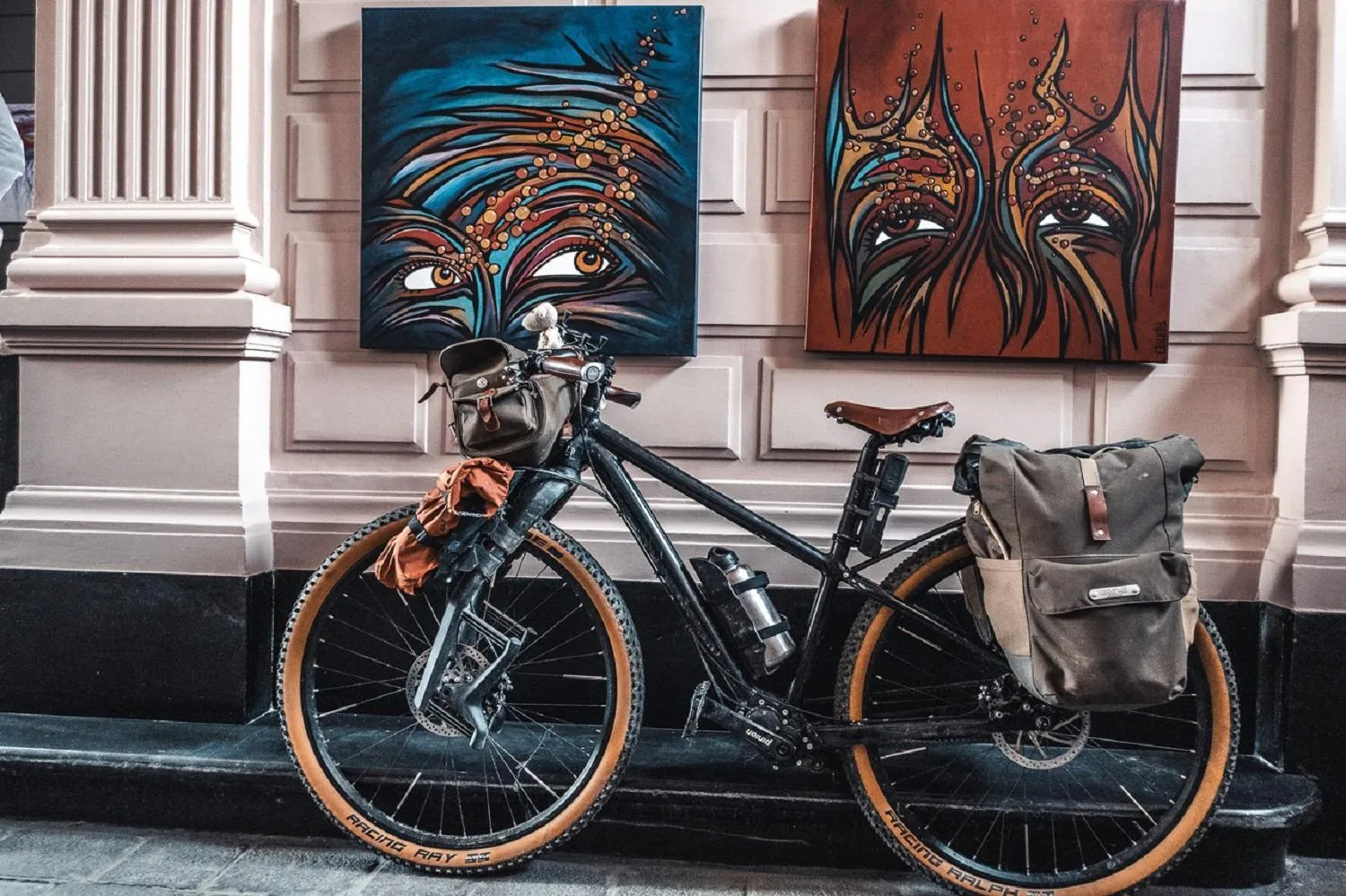 Guests in La Maison Bleue de Roubaix