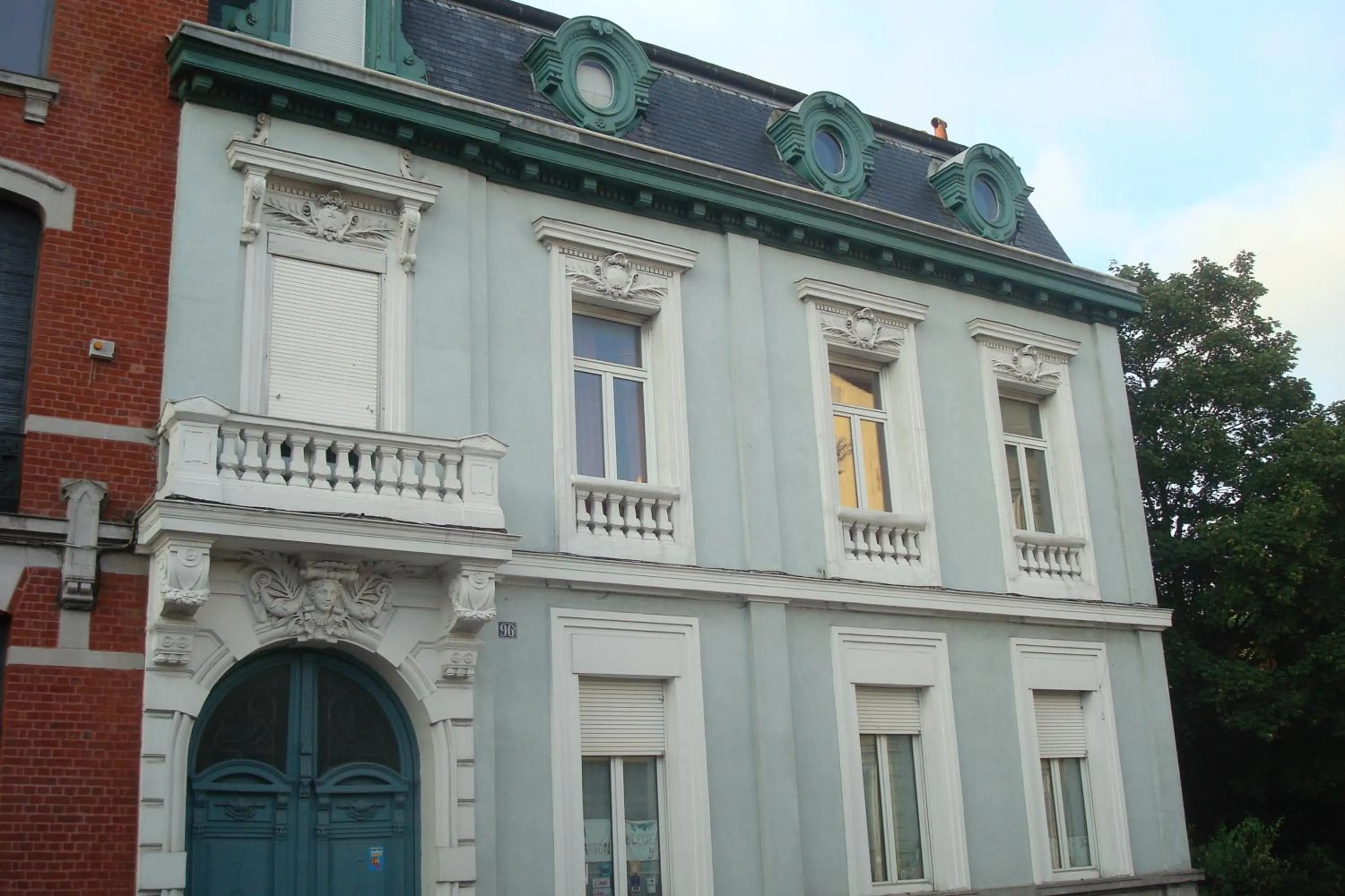 Facade/entrance in La Maison Bleue de Roubaix