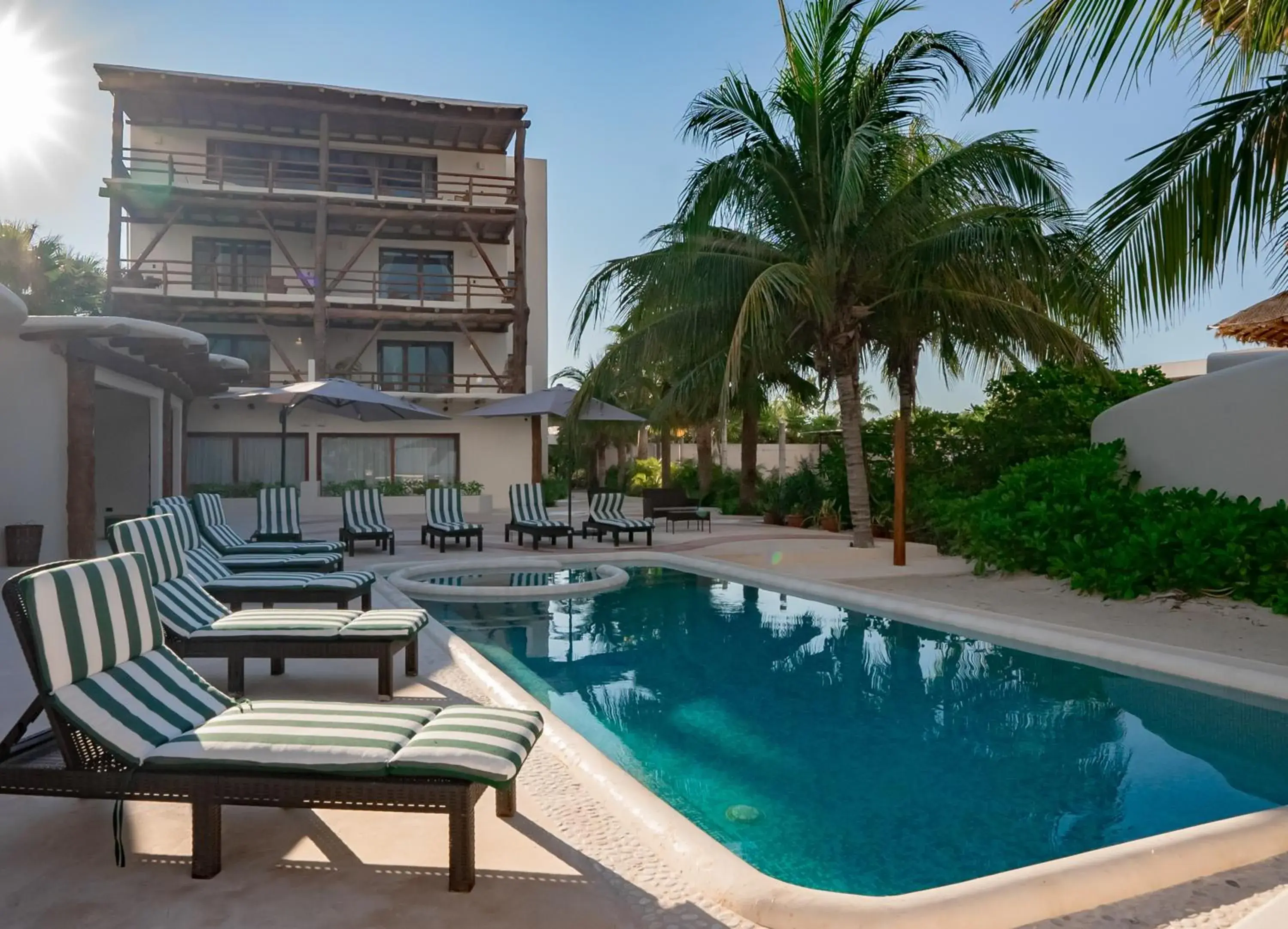 Day in Beachfront Hotel Boutique DK Day in Beachfront Hotel Boutique DK