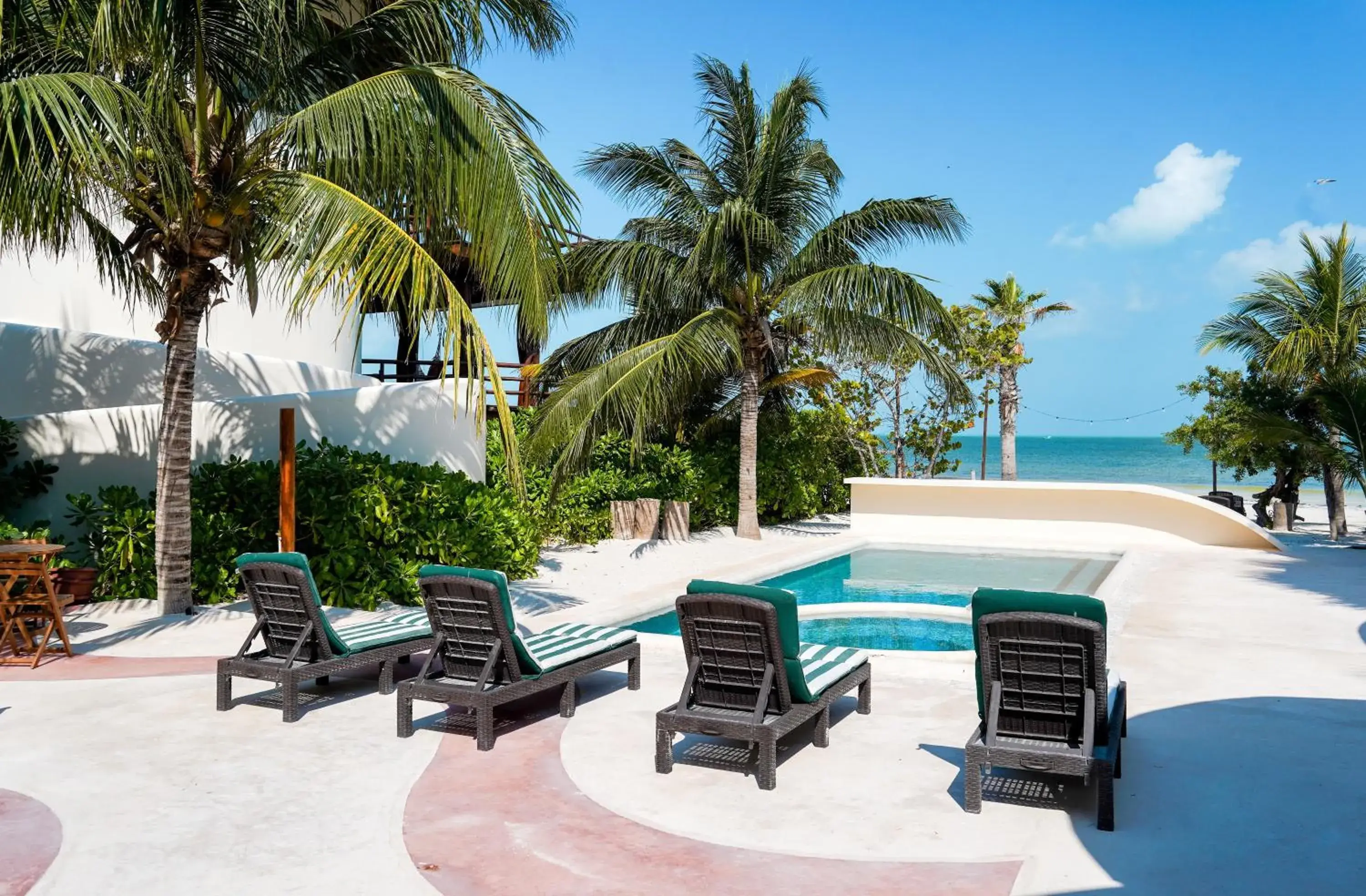 Swimming pool in Beachfront Hotel Boutique DK Swimming pool in Beachfront Hotel Boutique DK