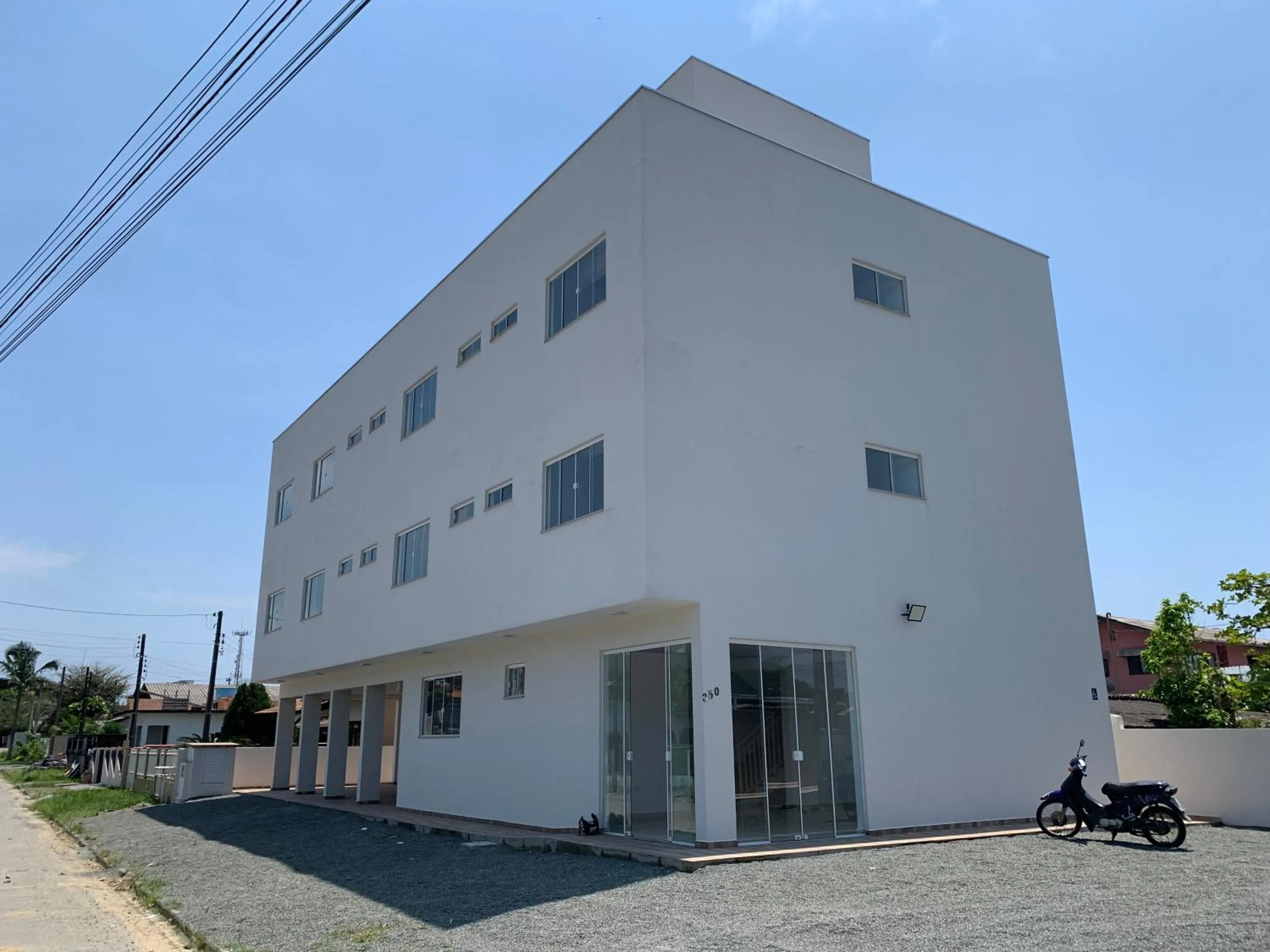 Property building in Pousada Paraná