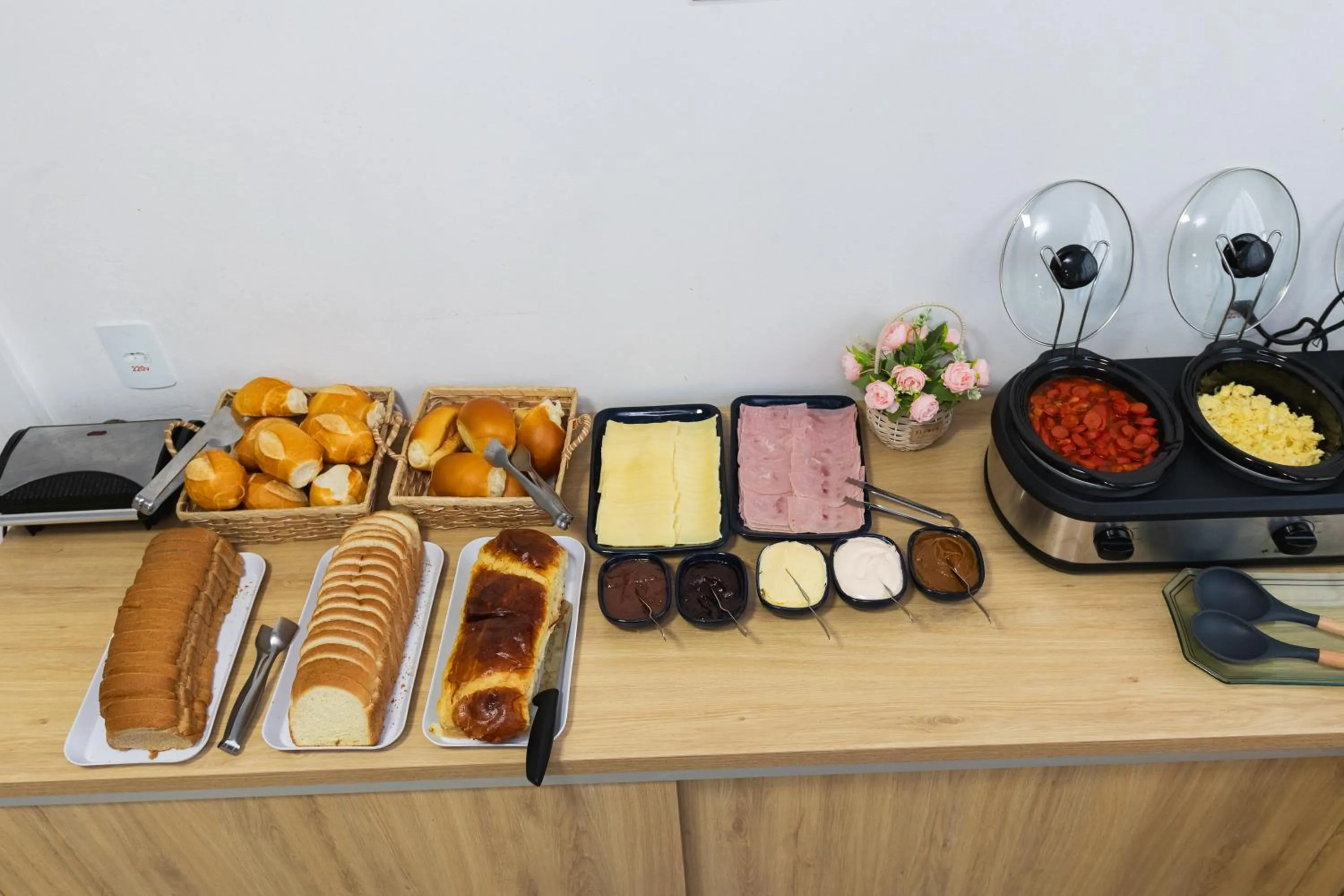 Breakfast in Pousada Paraná