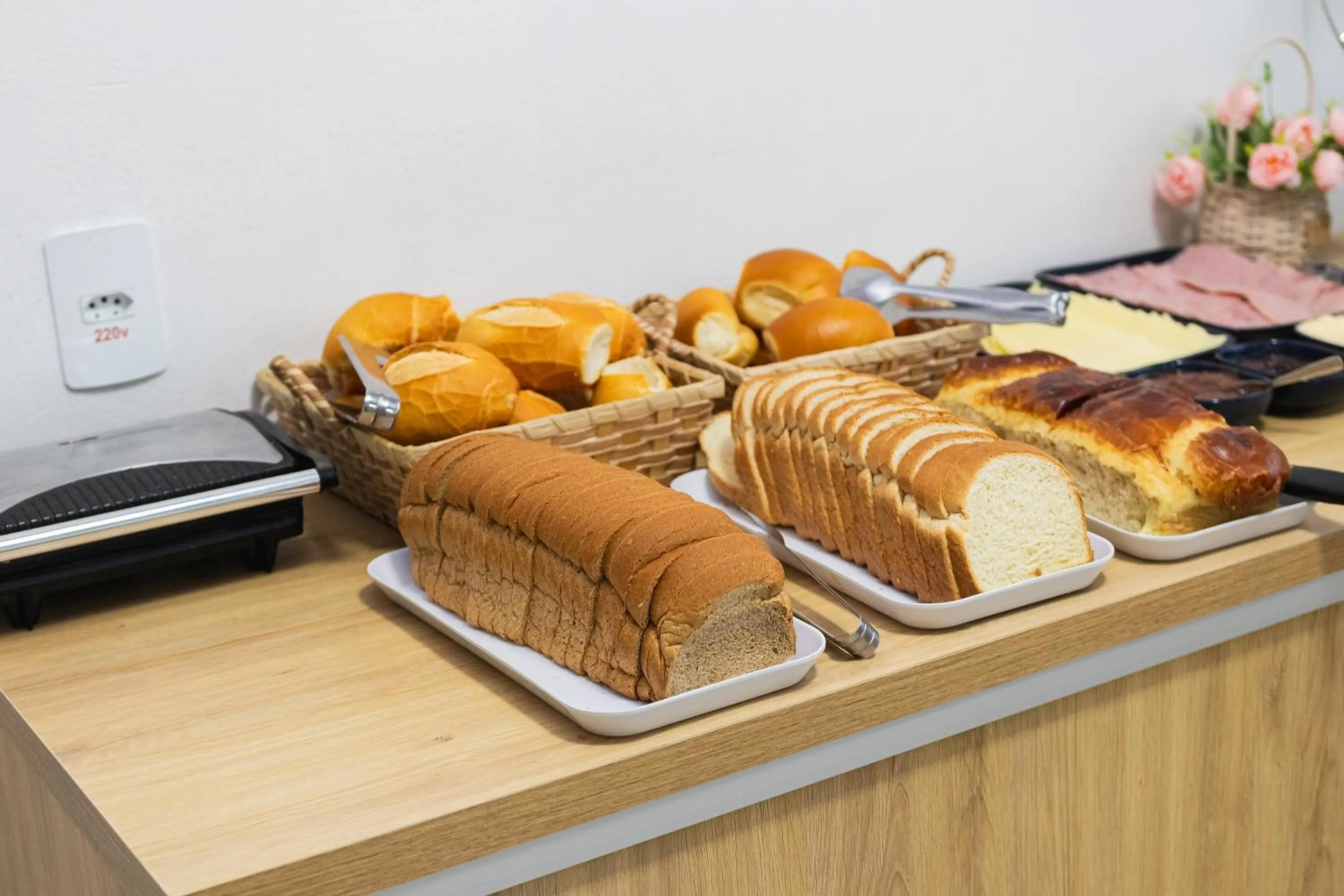 Breakfast in Pousada Paraná