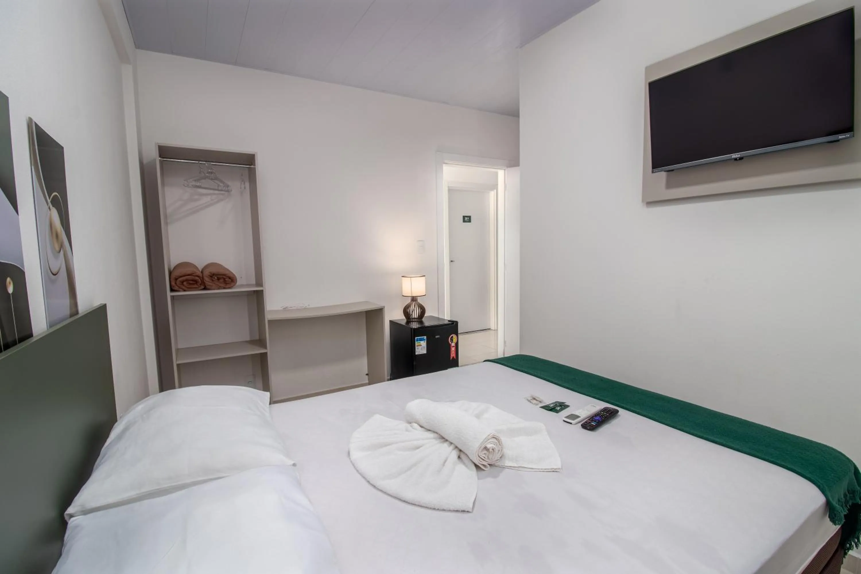 TV and multimedia, Bed in Pousada Paraná