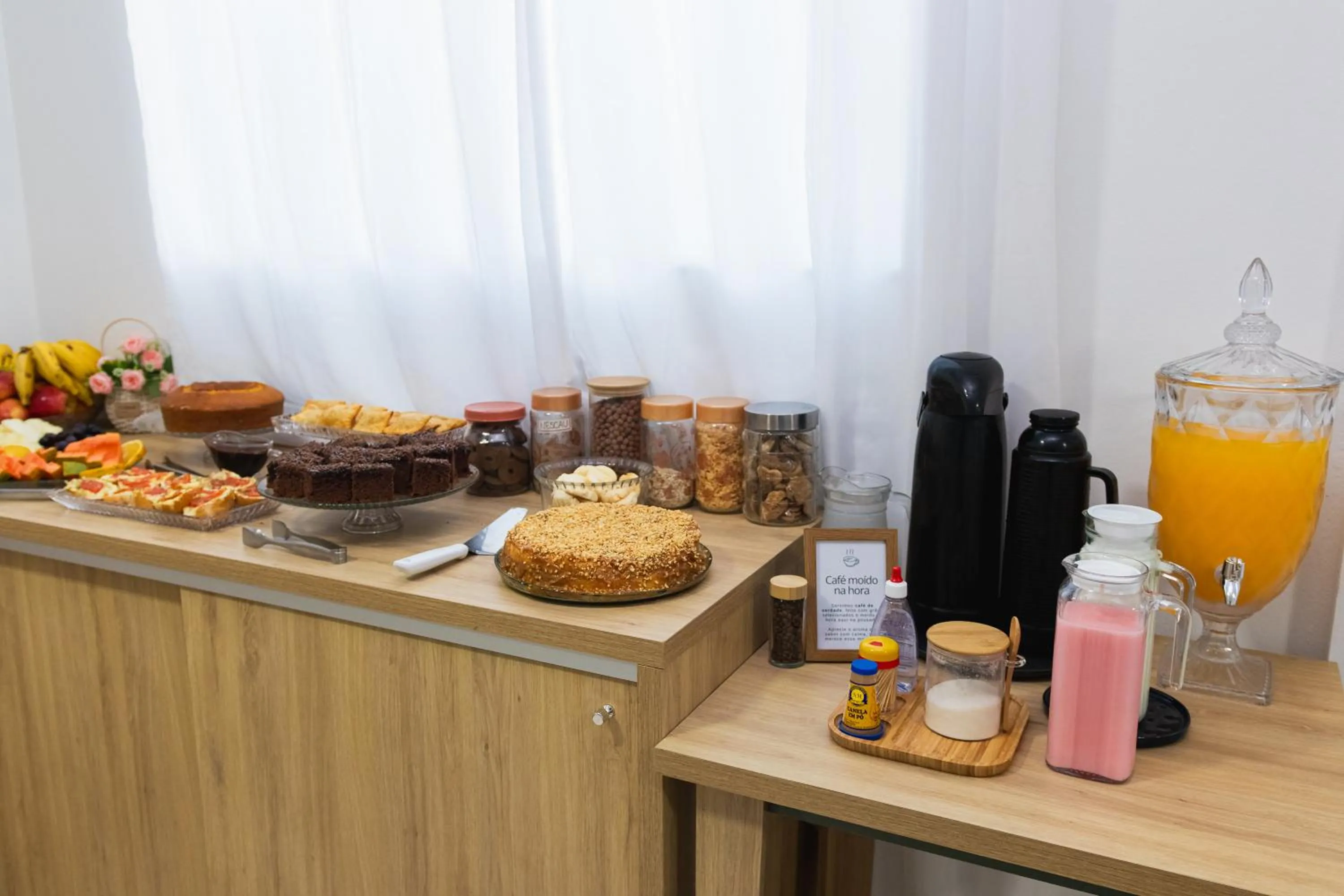 Breakfast in Pousada Paraná