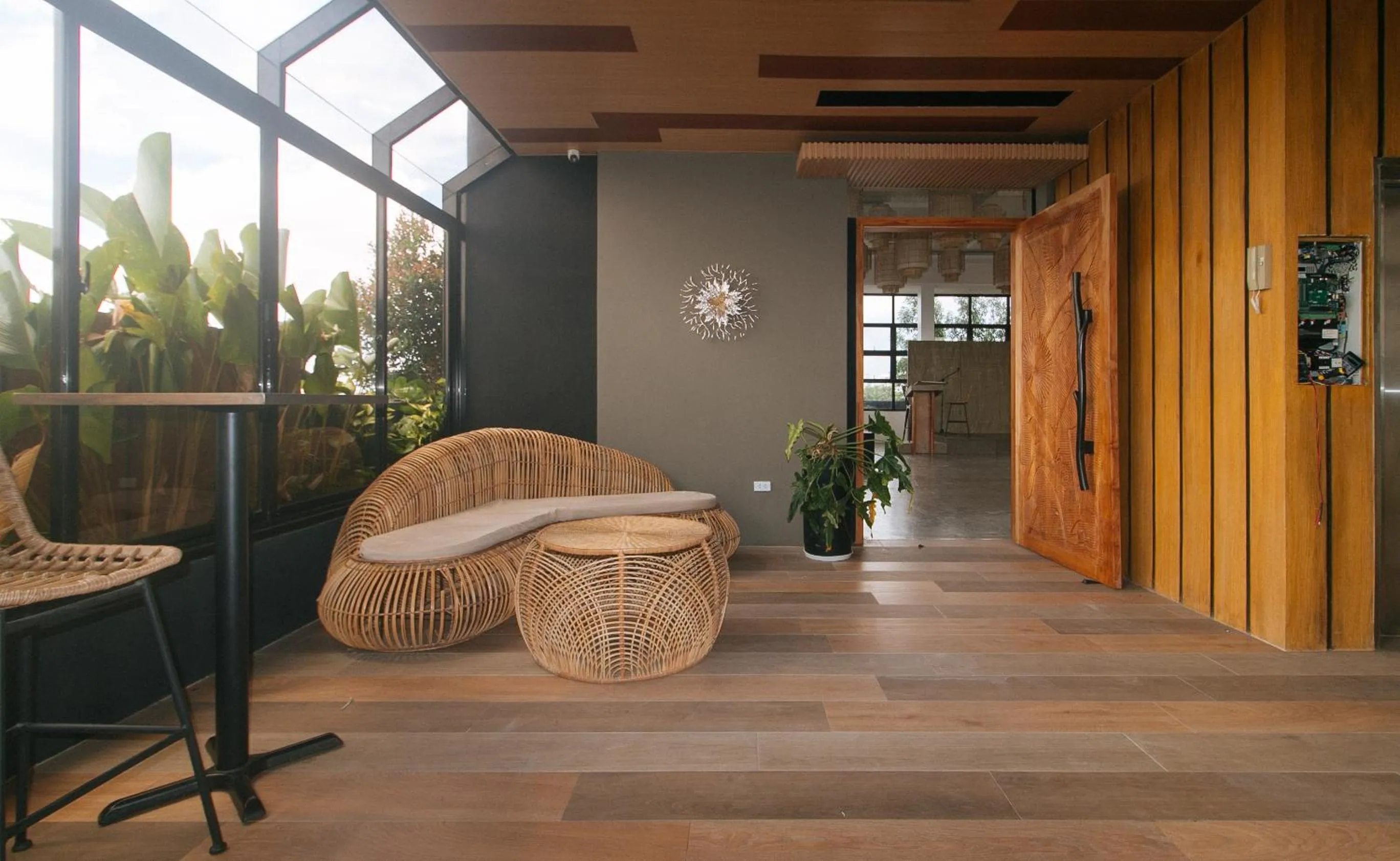 Seating area in Avelida Homes by RedDoorz