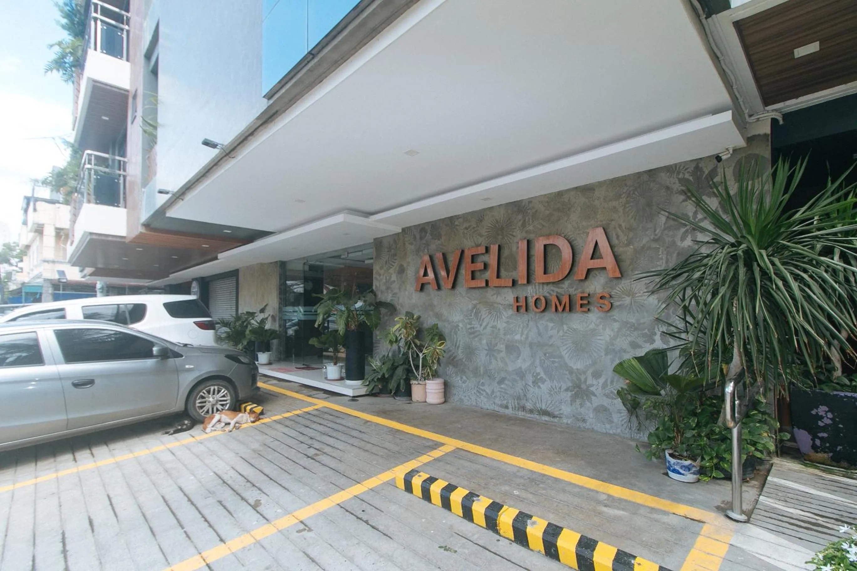 Facade/entrance in Avelida Homes by RedDoorz