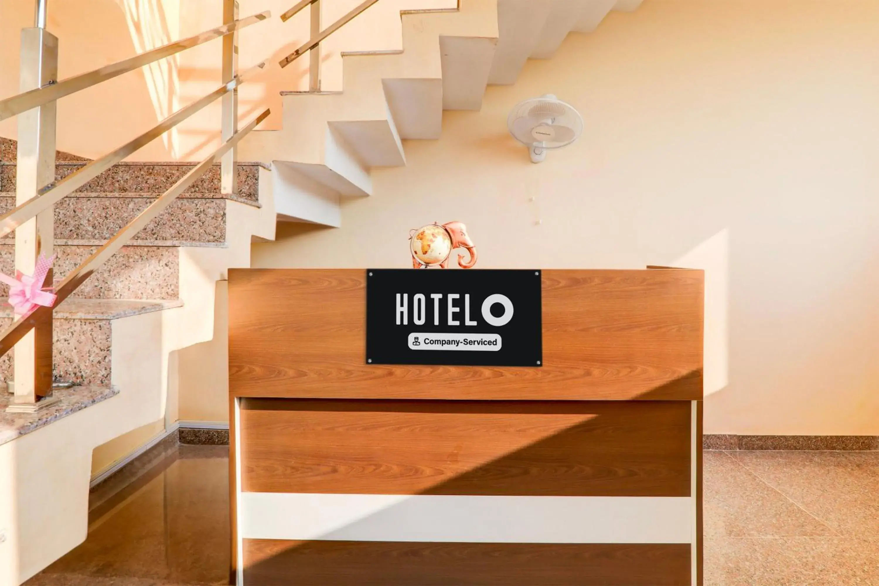 Lobby or reception in Super Hotel O Arjun Ganj Lobby or reception in Super Hotel O Arjun Ganj