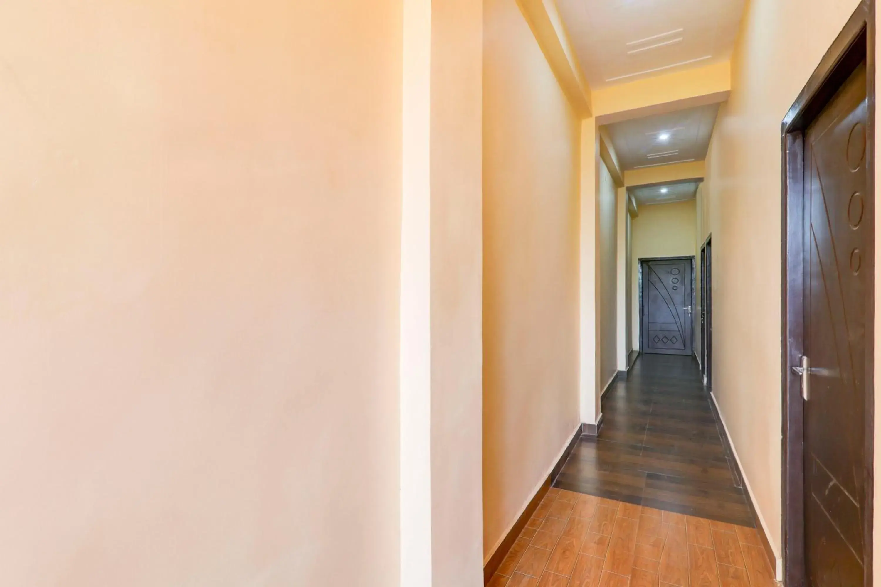 Lobby or reception in Super Hotel O Arjun Ganj Lobby or reception in Super Hotel O Arjun Ganj