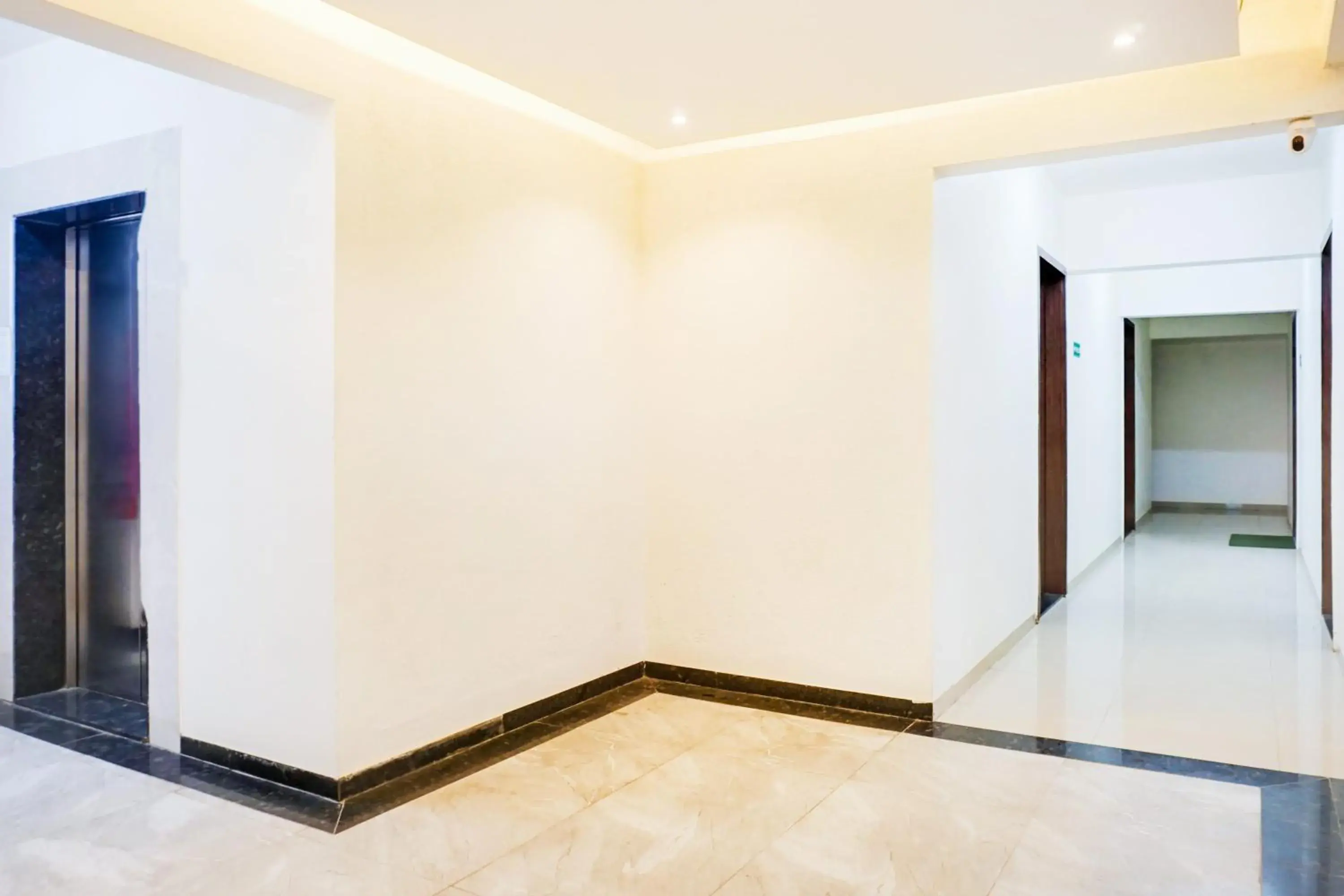Lobby or reception in Super Townhouse Lohegaon Near Pune Airport formerly Landmark Regency Lobby or reception in Super Townhouse Lohegaon Near Pune Airport formerly Landmark Regency