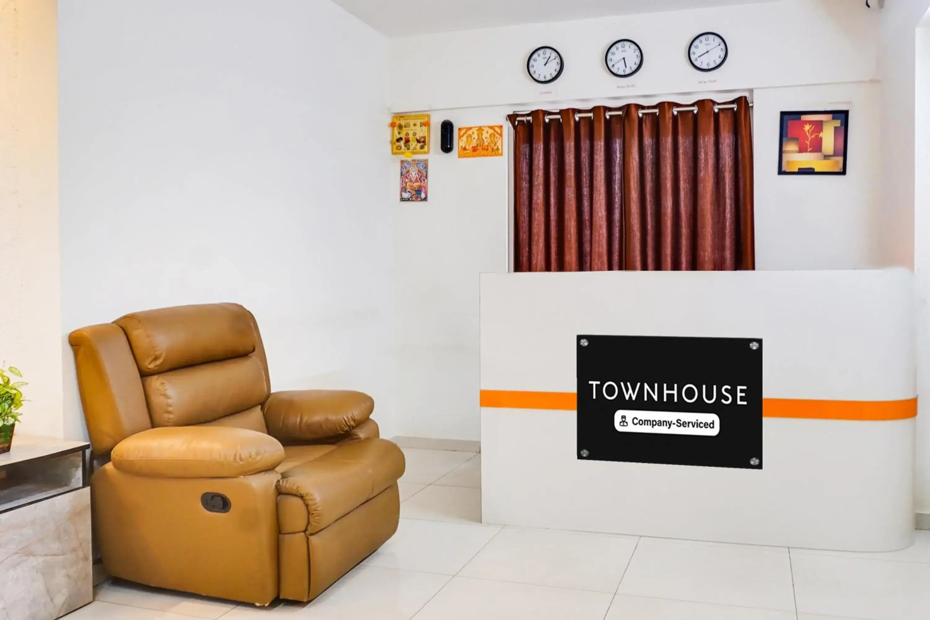 Lobby or reception in Super Townhouse Lohegaon Near Pune Airport formerly Landmark Regency Lobby or reception in Super Townhouse Lohegaon Near Pune Airport formerly Landmark Regency